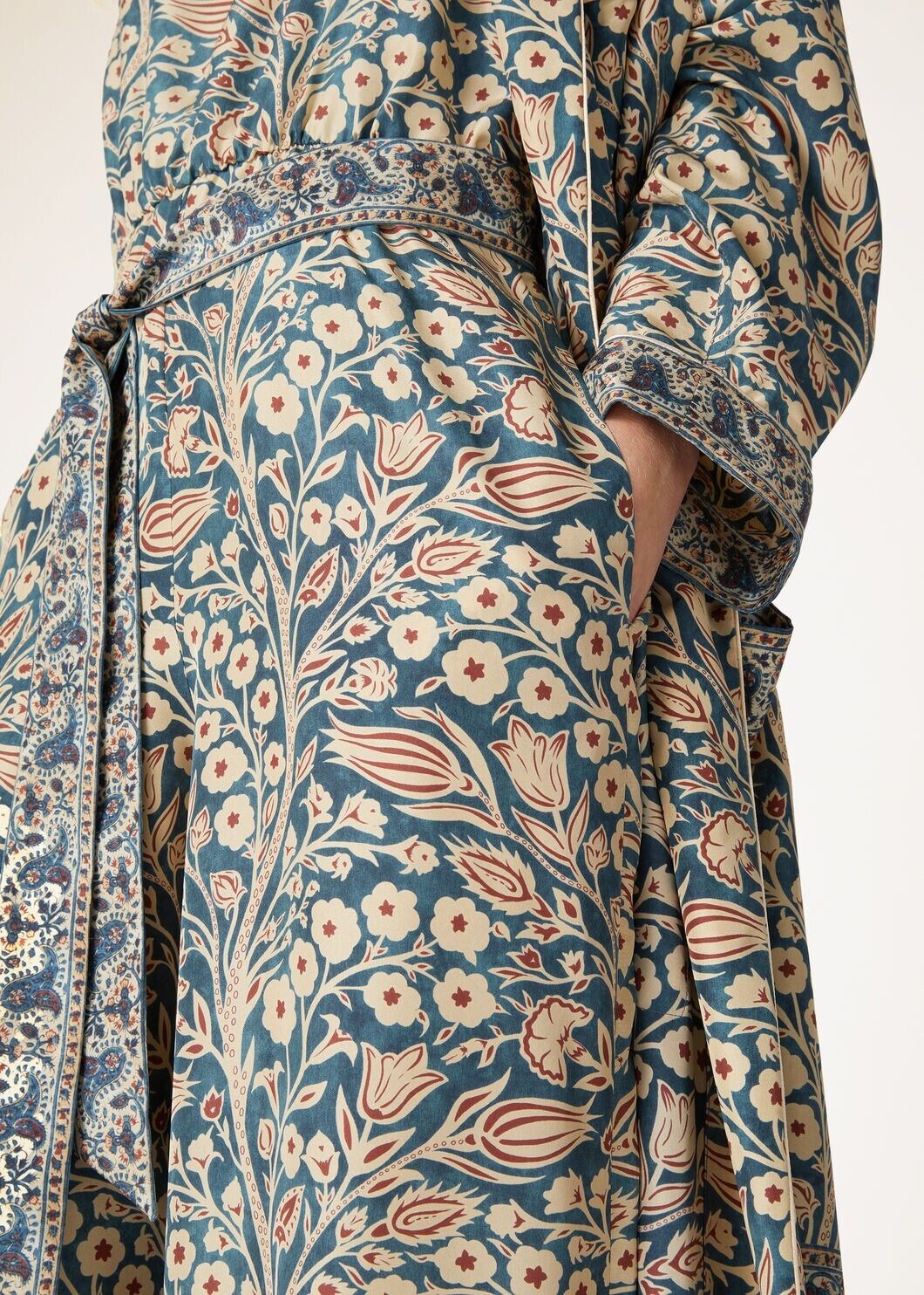 o1srvl11e0825 FAN8125 Hede Jumpsuit in Multicolor