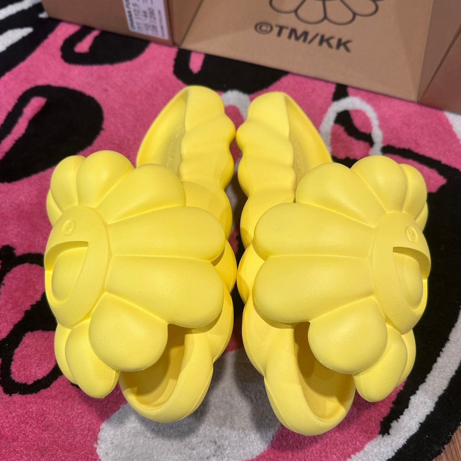 Takashi Murakami Takashi Murakami Ohana Full-Bloom Slide Size 10 - Brand New Size US 10 / EU 43 - 2 Thumbnail