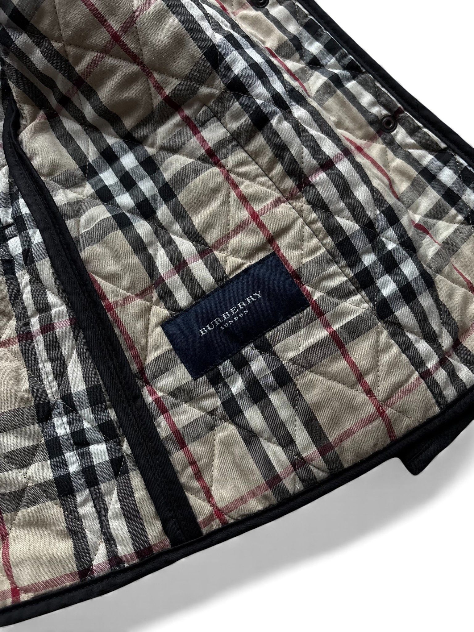 Burberry Vintage Burberry Quilted Jacket nova check Size M / US 6-8 / IT 42-44 - 6 Thumbnail
