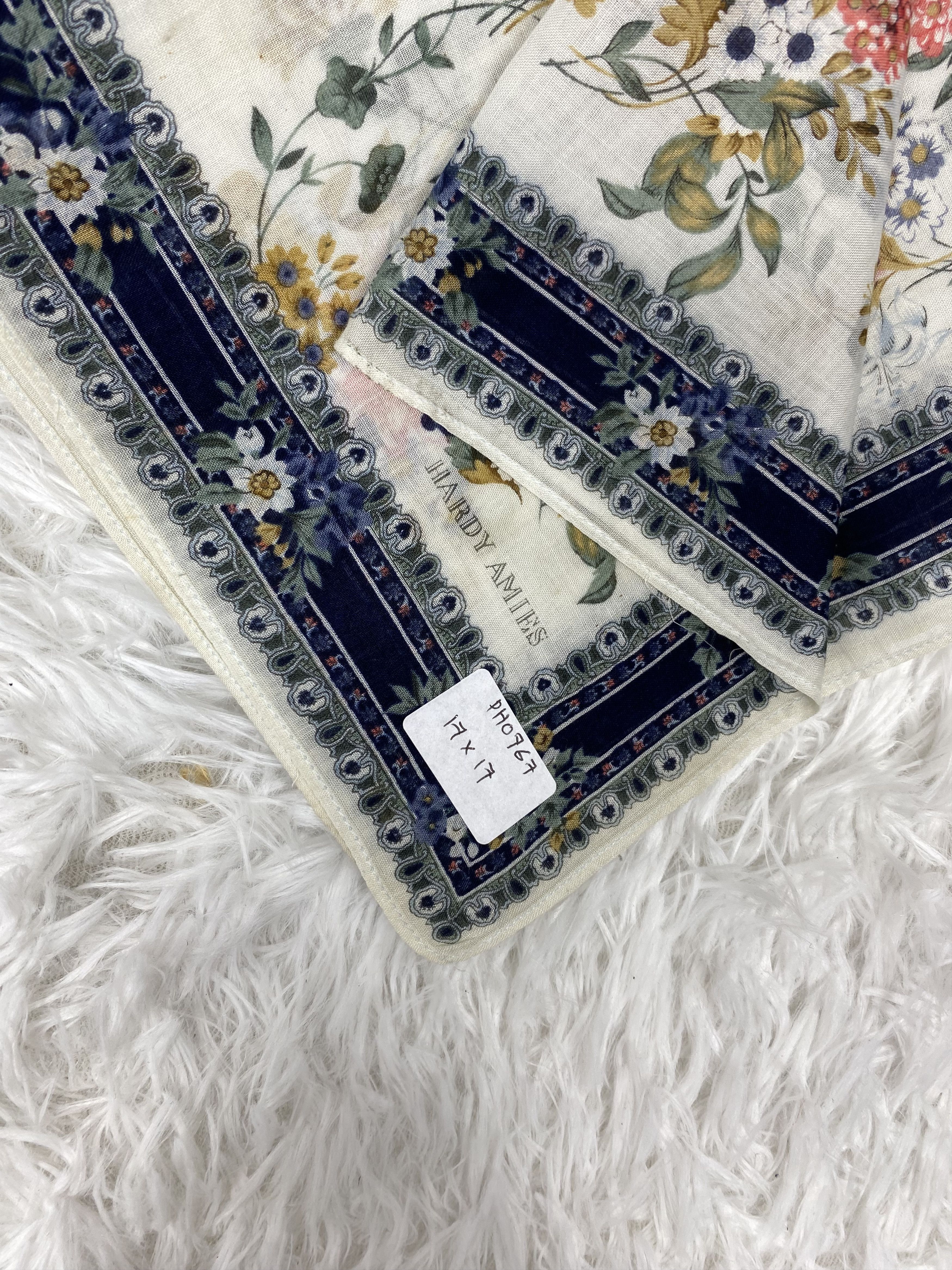 Hardy Amies × Vintage Vintage Hardy Amies Handkerchief Neckerchief PH0767 Size ONE SIZE - 2 Thumbnail