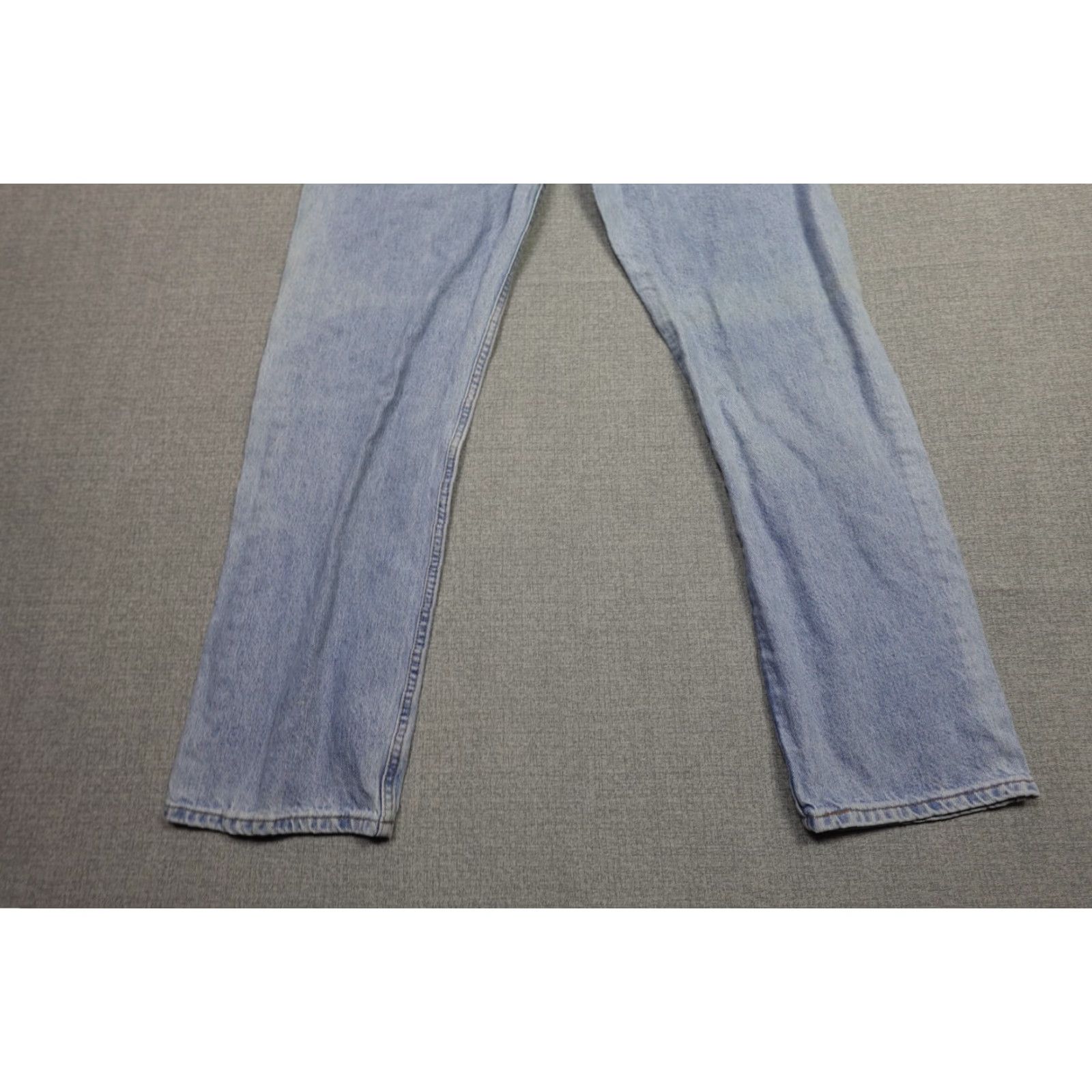 Levi's VINTAGE Levi's 505 Jeans Mens 40x32 Light Blue Regular Fit Cowboy Western 5-Pocket Design Jeans Mens Size US 40 / EU 56 - 6 Thumbnail
