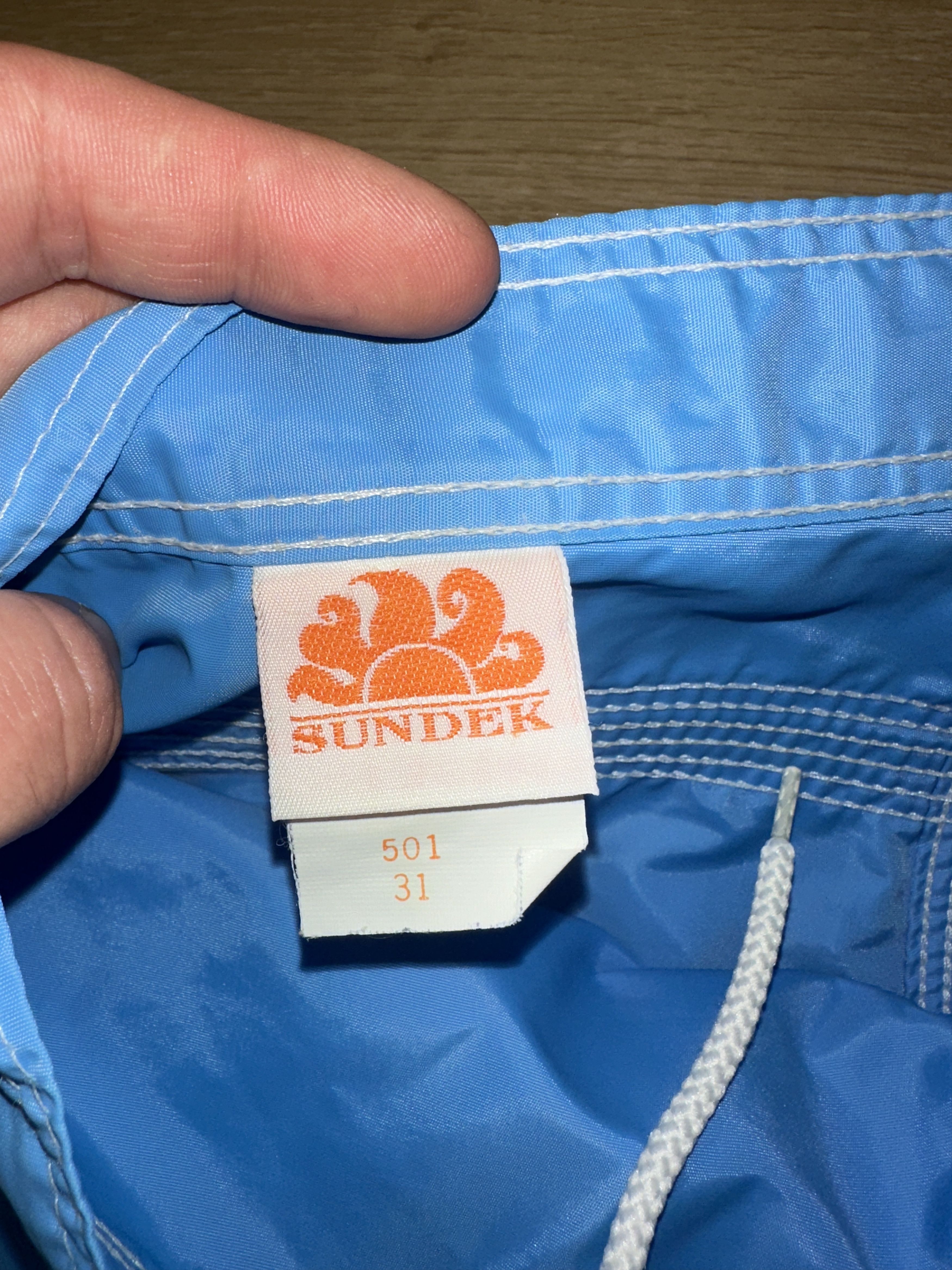 Sundek Rainbow 501 Vintage 31 Sundek USA Surf Swim Shorts Size 31 Size US 31 - 6 Thumbnail