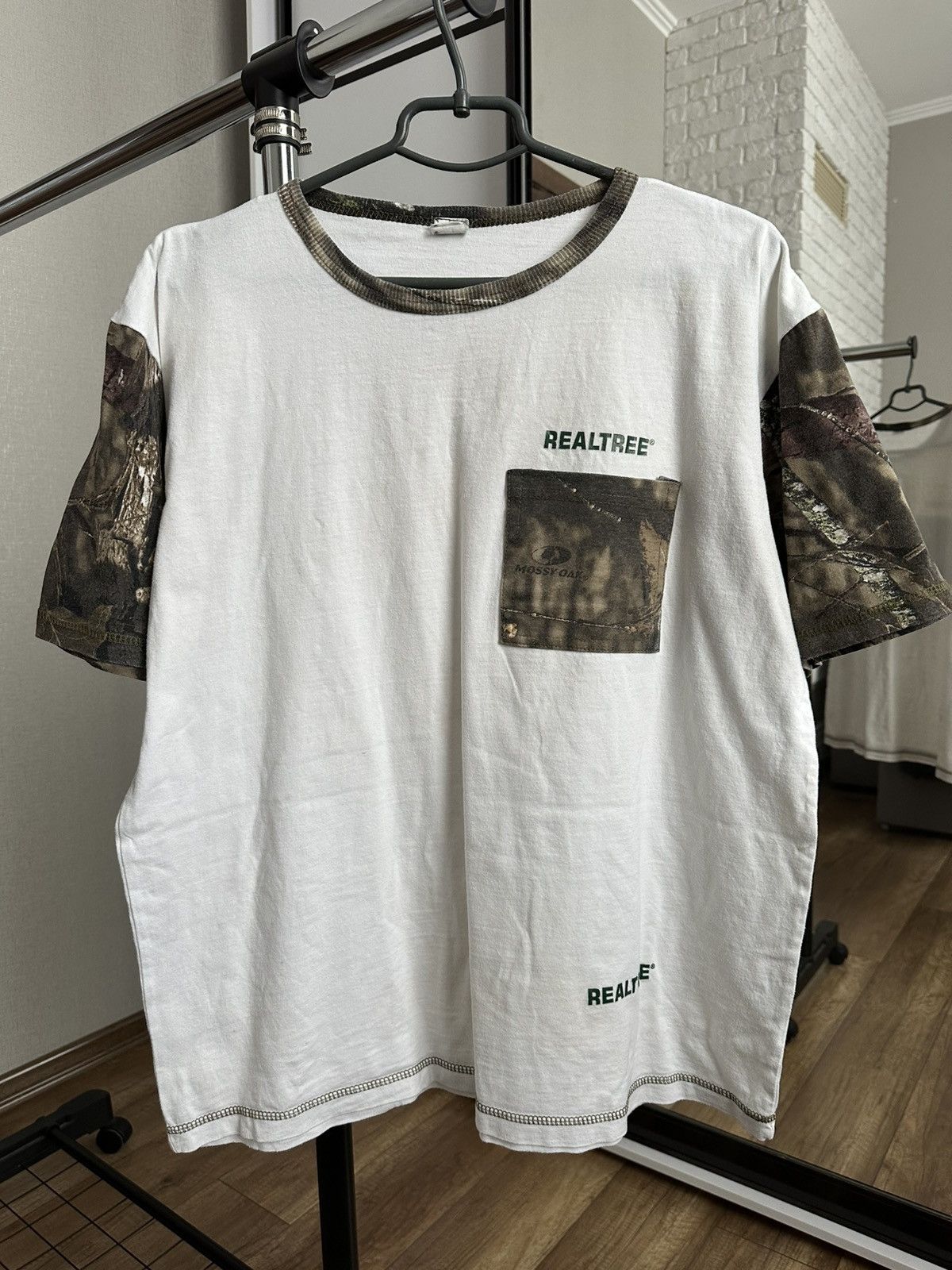 Realtree Realtree Vintage Camo T-Shirt Tee Size US L / EU 52-54 / 3 - 1 Thumbnail