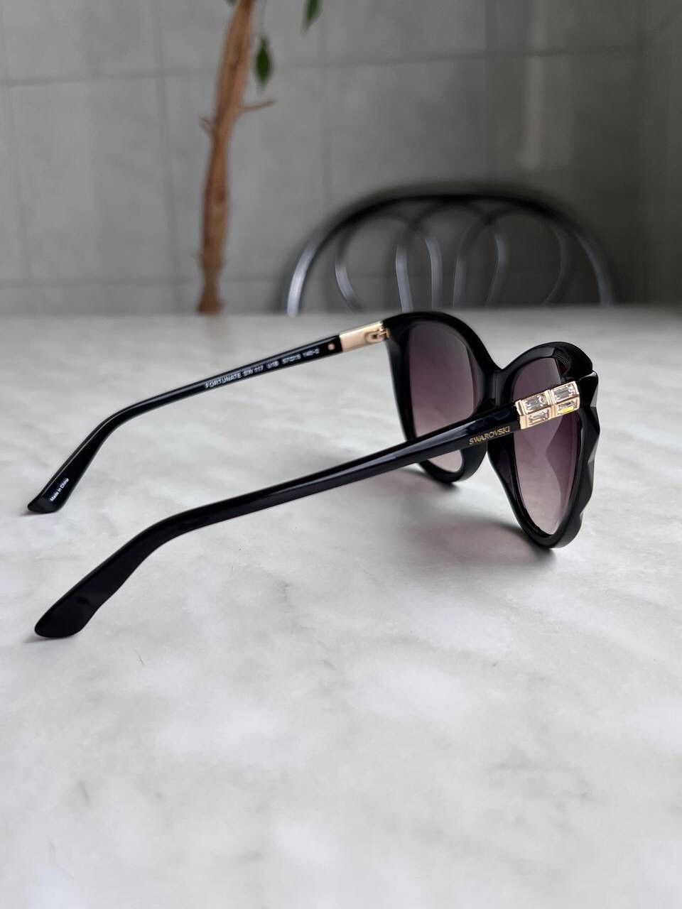 Swarovski Vintage Daniel Swarovski '00s Sunglasses Cat Eye Frame SW117 Size ONE SIZE - 6 Thumbnail
