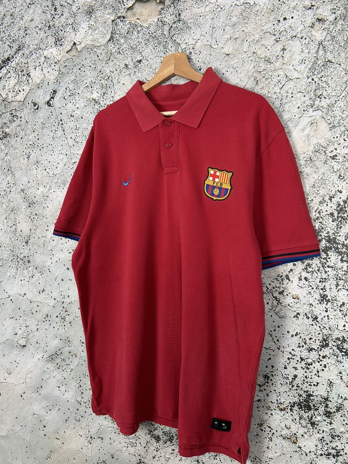 Nike Vintage FC Barcelona Nike Polo Jersey Sportswear Football Size US XL / EU 56 / 4 - 2 Thumbnail