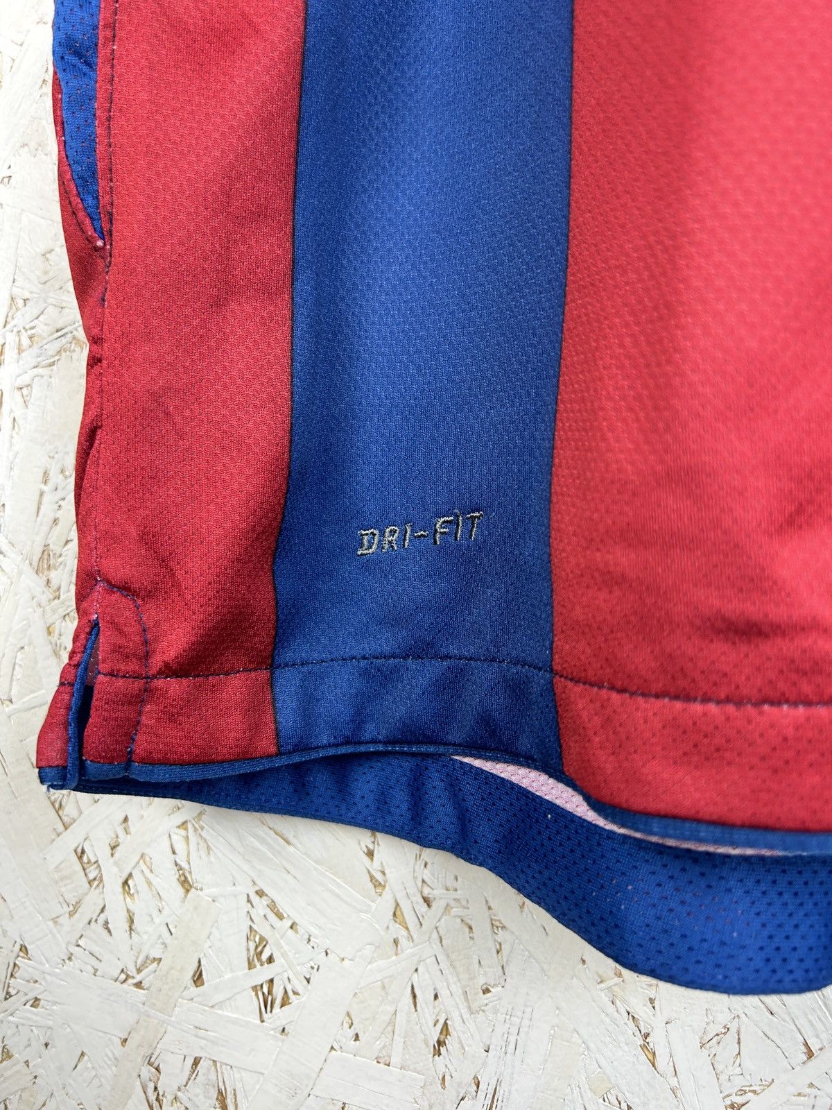 Nike Nike FC Barcelona 2010/11 Home Kit Soccer Jersey Blue Red XL Size US XL / EU 56 / 4 - 7 Thumbnail