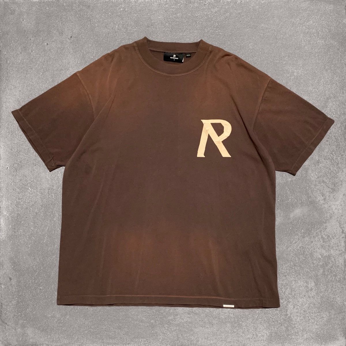Represent Clo. Represent Medium Masking Tape Initial Cedar Brown Tee Size US M / EU 48-50 / 2 - 2 Thumbnail
