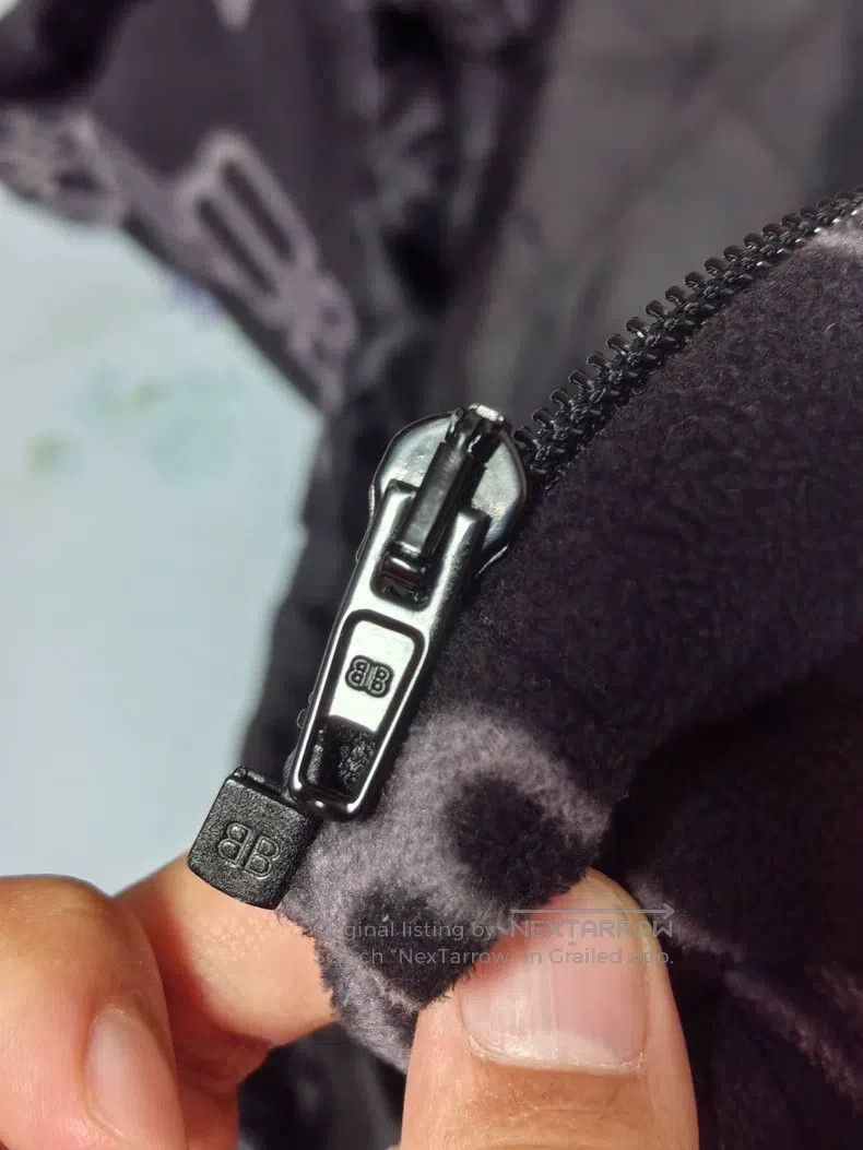 Balenciaga Balenciaga Full-logo fleece jacket thin cotton outerwear Size US S / EU 44-46 / 1 - 6 Thumbnail