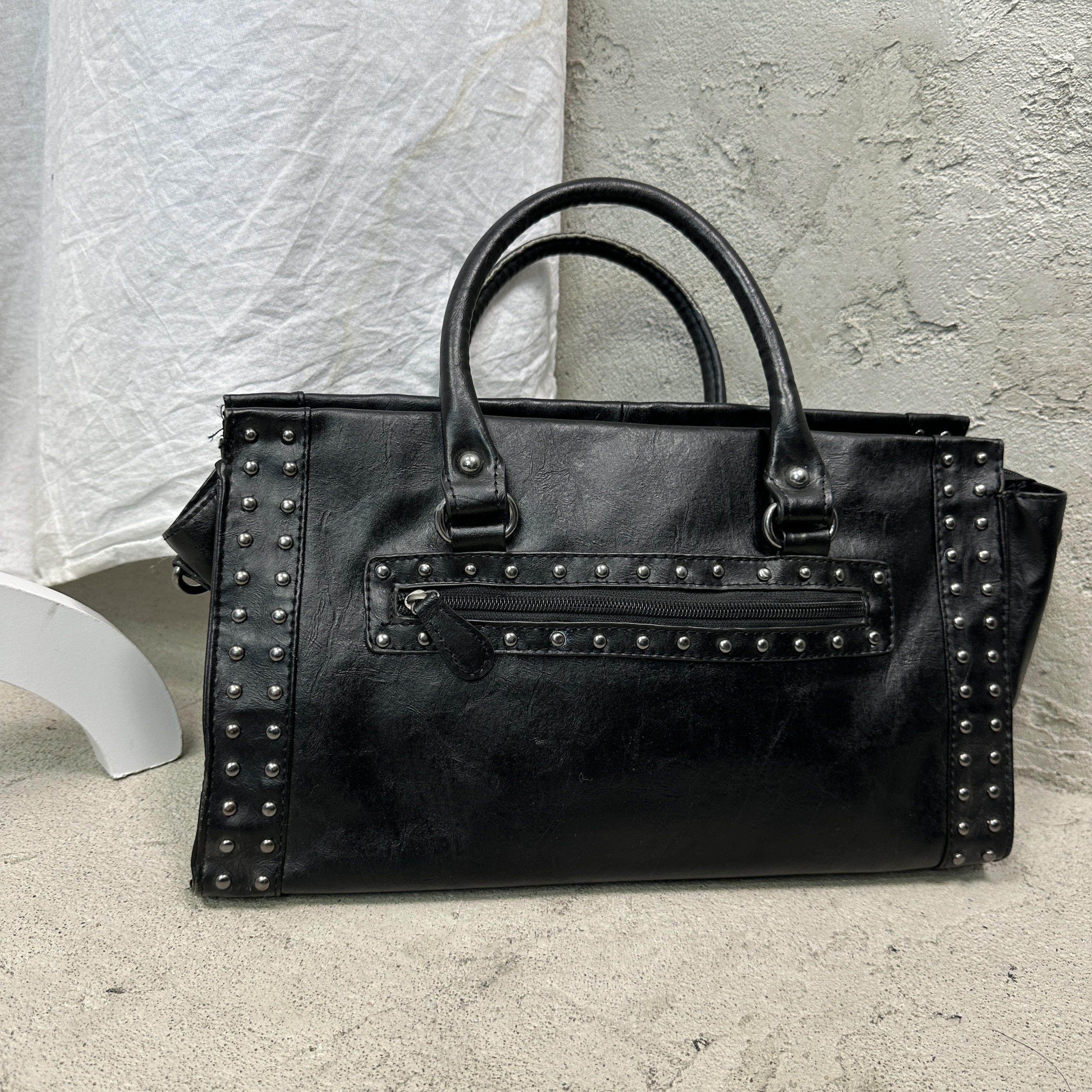 Vintage Vintage Avant Garde Leather Studded Bag Y2K Size ONE SIZE - 3 Thumbnail