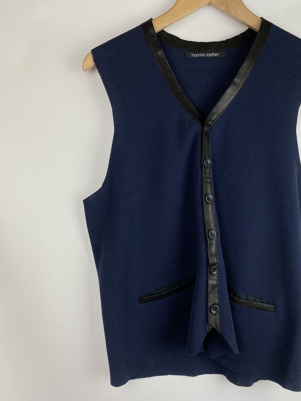 hannes roether Hannes Roether men’s avant-garde vest gilet size L Size US L / EU 52-54 / 3 - 2 Thumbnail
