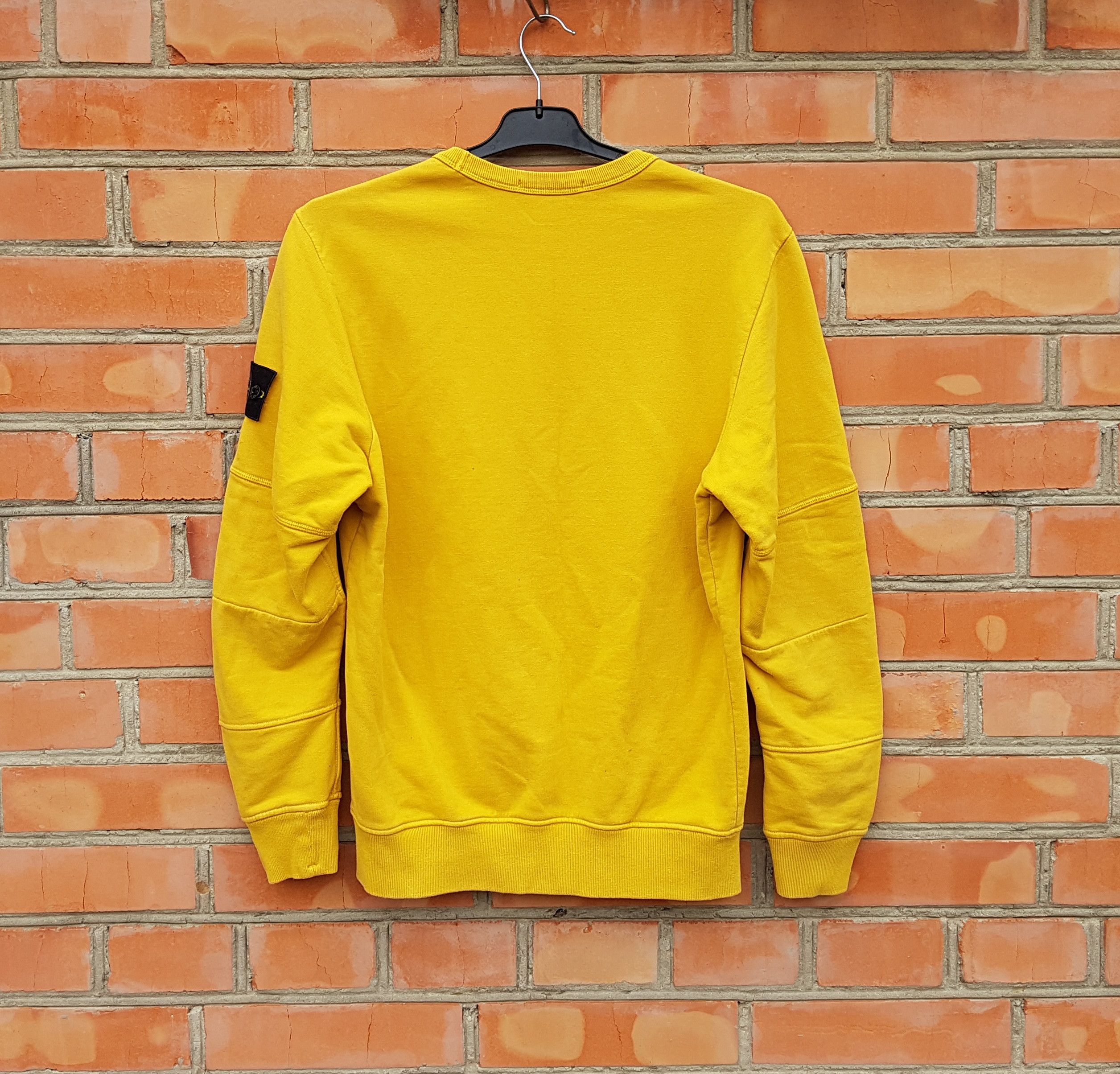 Stone Island Stone Island Garment Dyed Intarsia Logo Sweatshirt Size US S / EU 44-46 / 1 - 9 Thumbnail