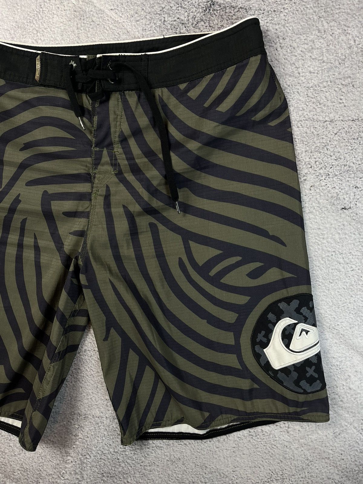 Quiksilver × Vintage Quiksilver multicolour Y2K shorts Size US 36 / EU 52 - 3 Thumbnail