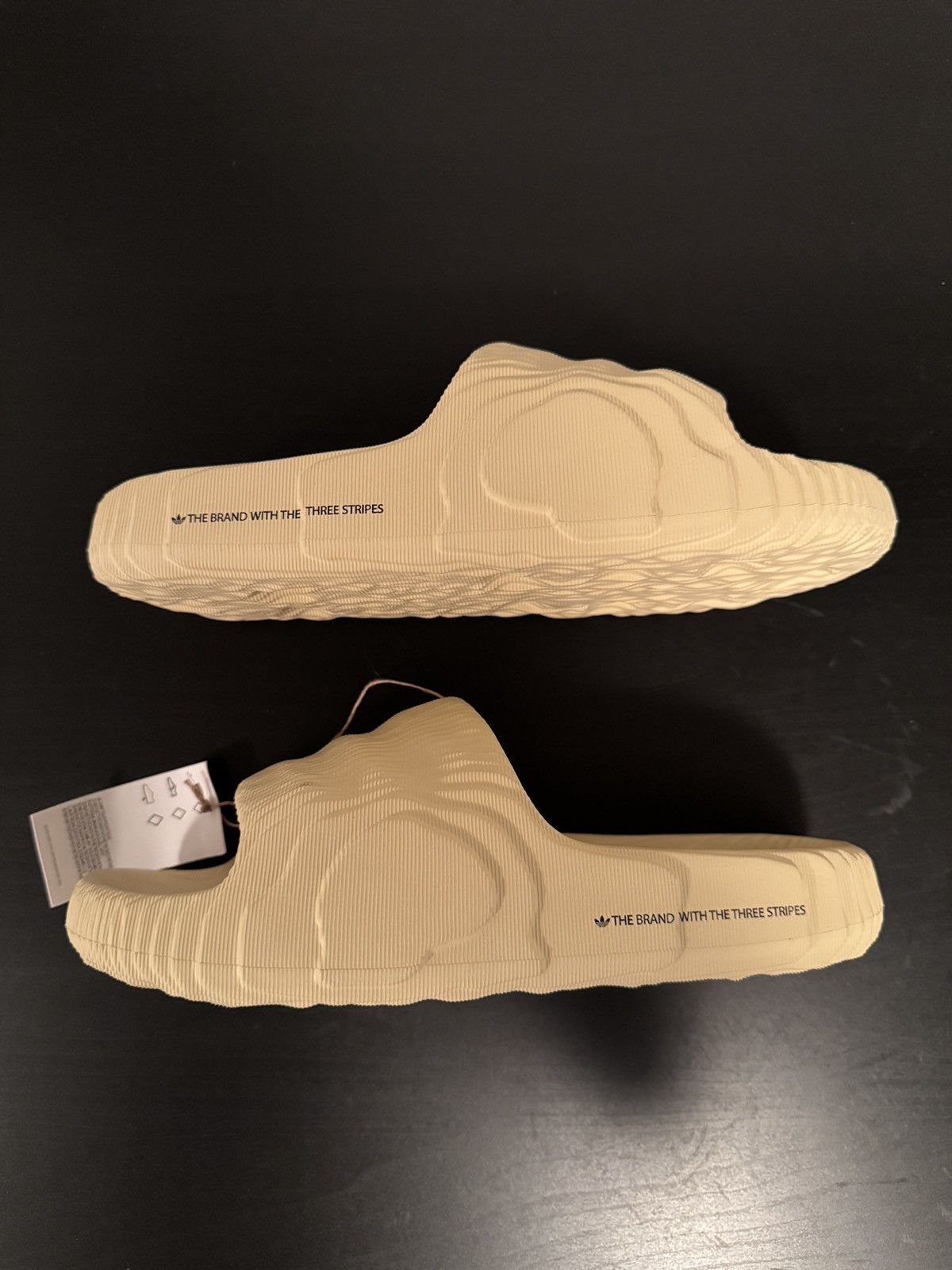 ADIDAS ADILETTE 22 SLIDES ST DESERT SAND