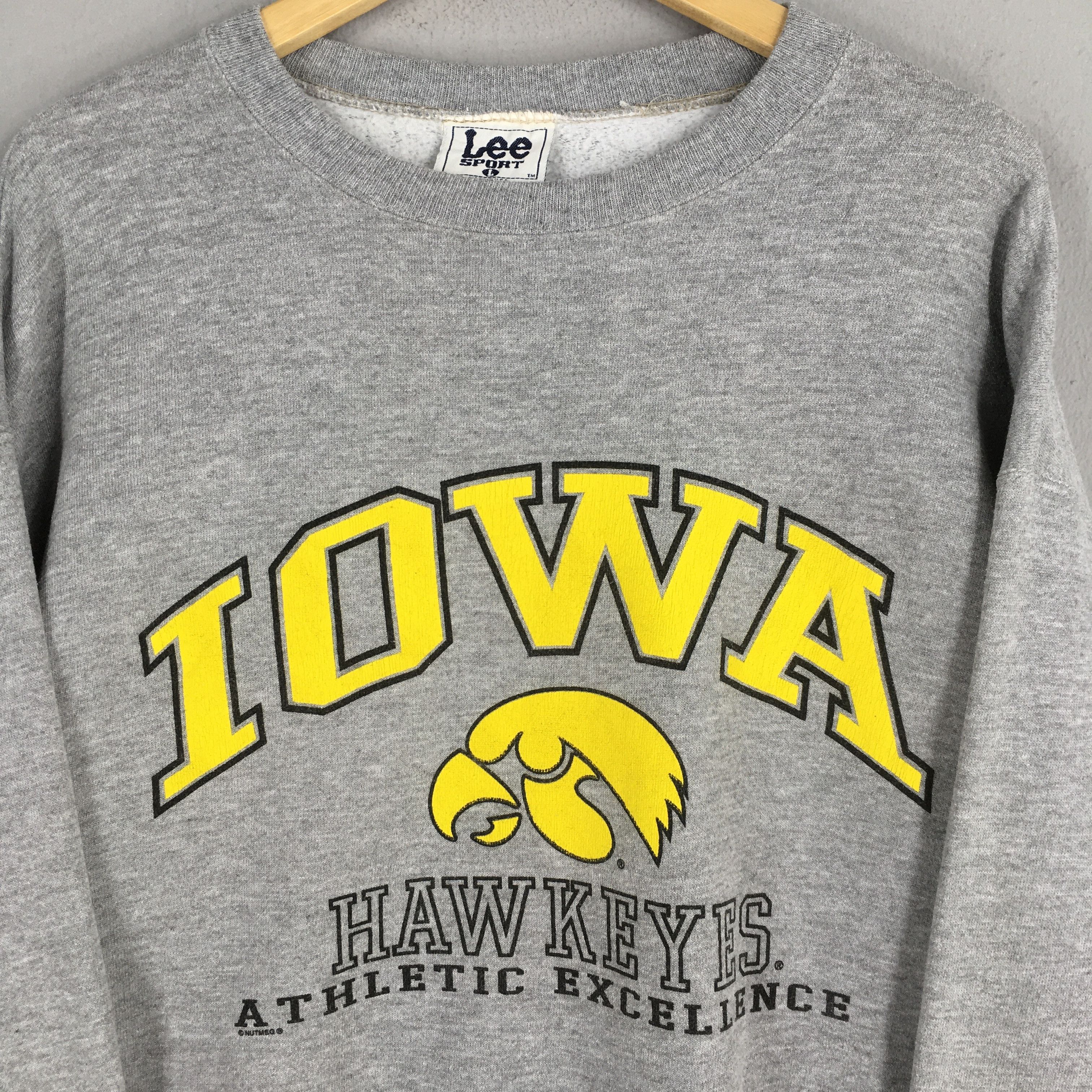NCAA Vintage Iowa Hawkeyes NCAA Sweatshirt Large Size US L / EU 52-54 / 3 - 2 Thumbnail
