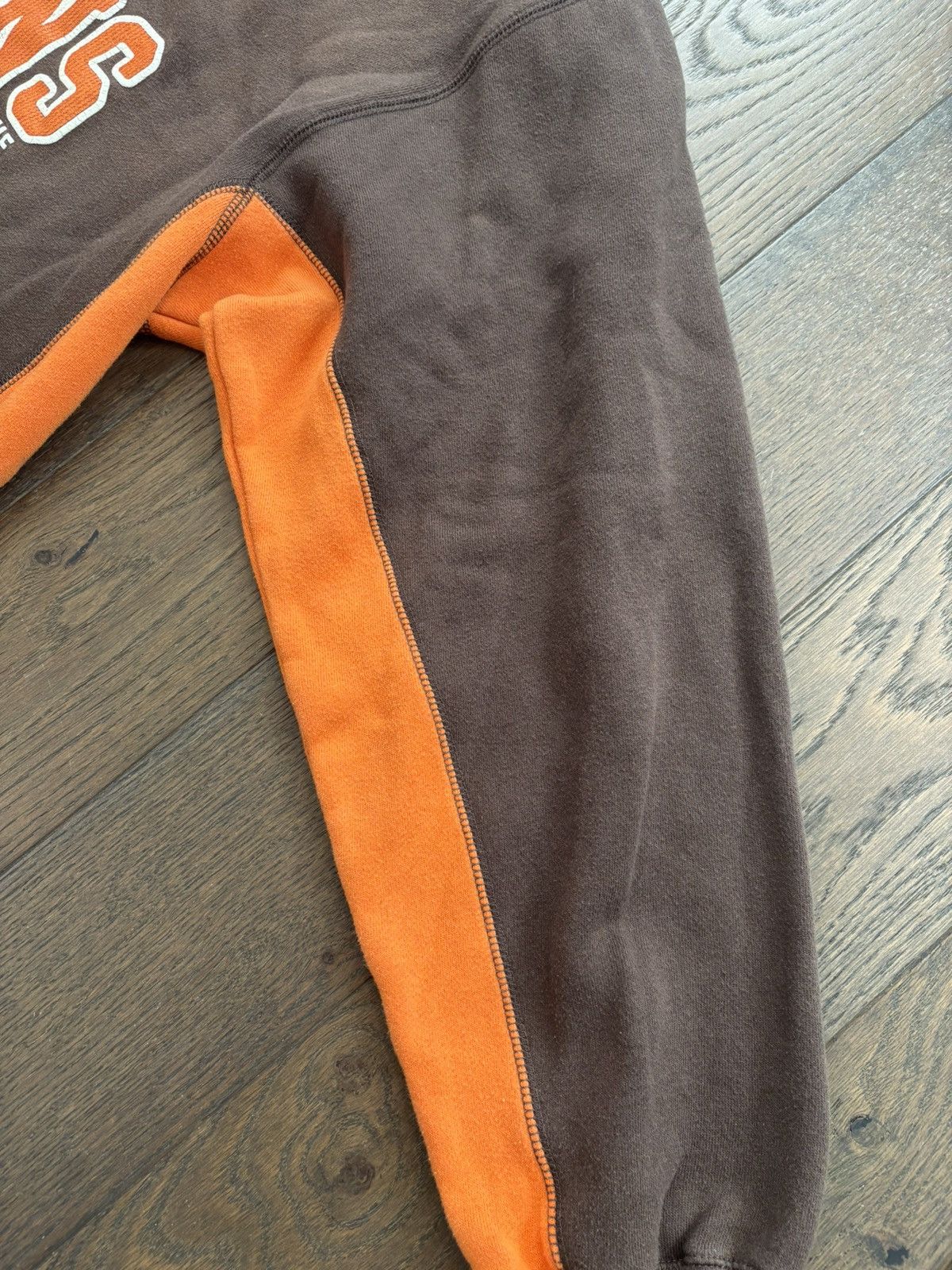 Vintage Vintage Cleveland Browns Crewneck // Size L Size US L / EU 52-54 / 3 - 7 Thumbnail