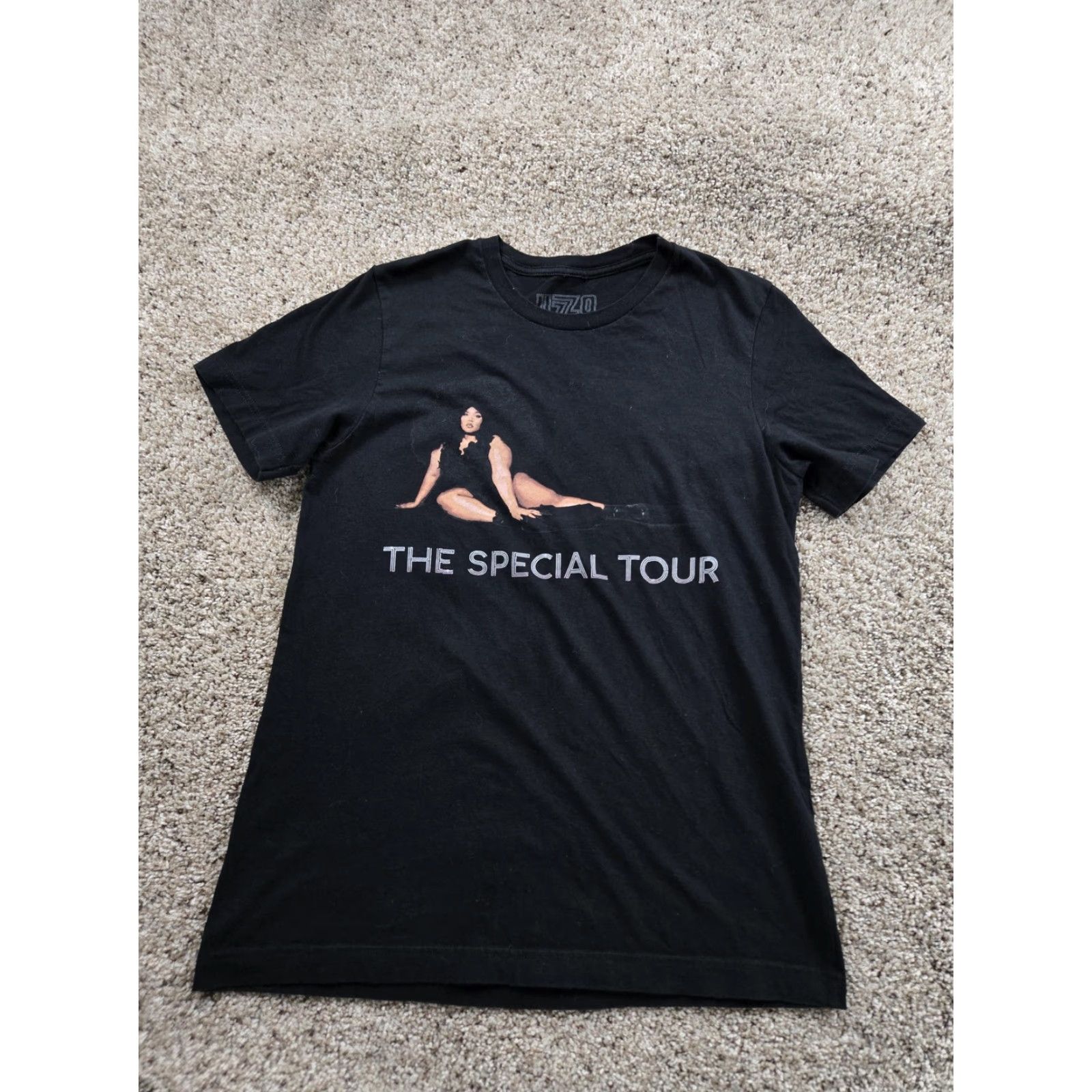 Rizzoli Lizzo Special Tour Shirt Mens Medium Black Fall 2022 Concert Music Tee Size US M / EU 48-50 / 2 - 2 Thumbnail