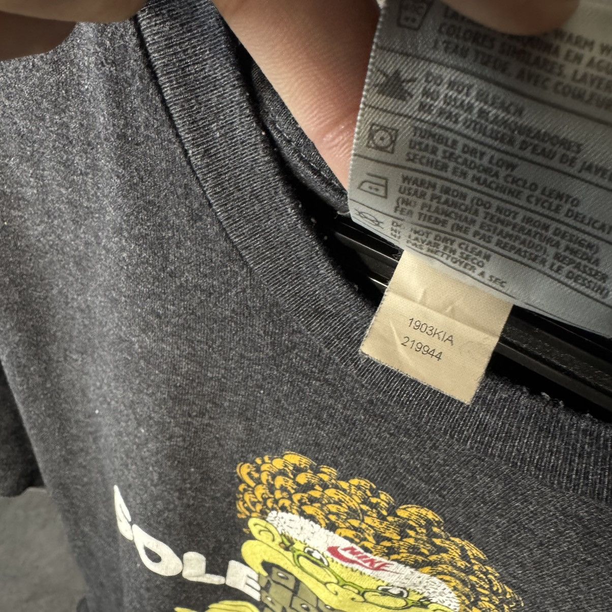 Nike × Vintage Y2K Vintage Nike T-Shirt Sole Food Size US M / EU 48-50 / 2 - 4 Thumbnail