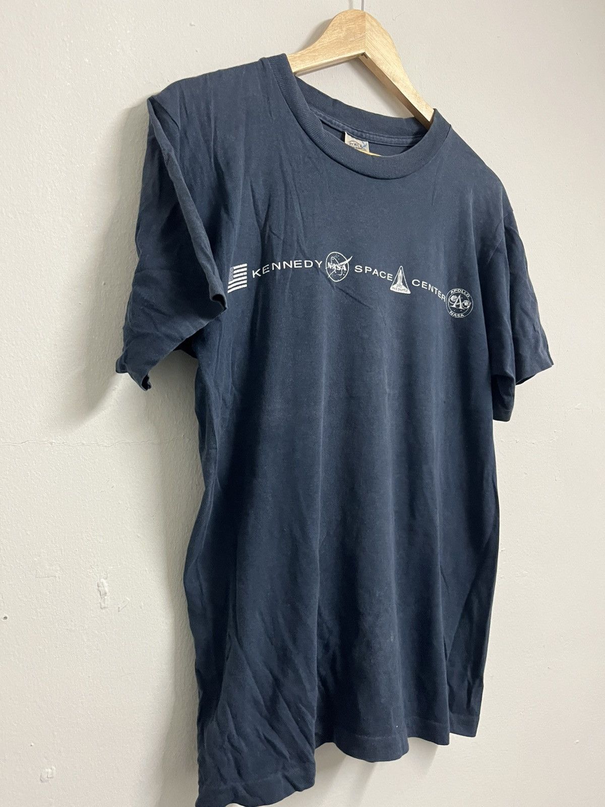 Vintage 💥Kennedy Space Center Vintage Tee Size US M / EU 48-50 / 2 - 2 Thumbnail
