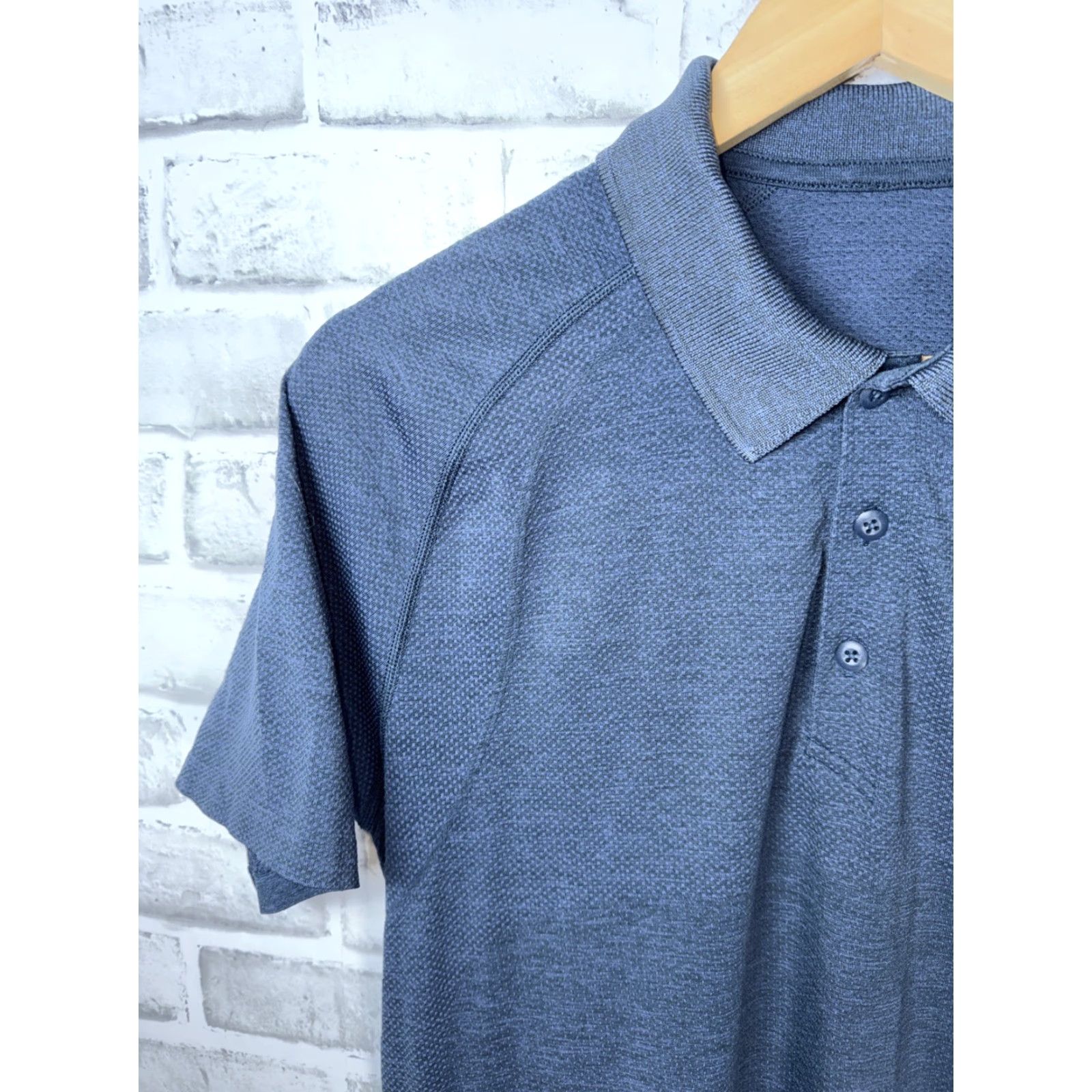 Lululemon Lululemon Polo Shirt Mens Medium Blue Short Sleeve Athletic Golf Casual Business Size US M / EU 48-50 / 2 - 3 Thumbnail