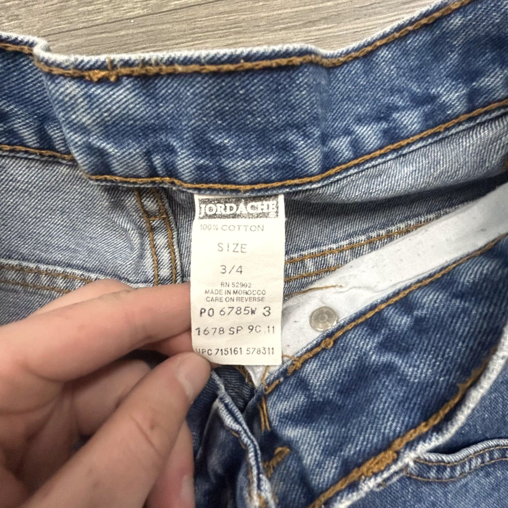 Jordache VINTAGE Jordache Jeans Womens High-rise Wide-Leg 3/4 26x30 Blue Y2K Denim Baggy Relaxed 100% Cotton Red J Patch Womens Size 26" / US 2 / IT 38 - 7 Thumbnail