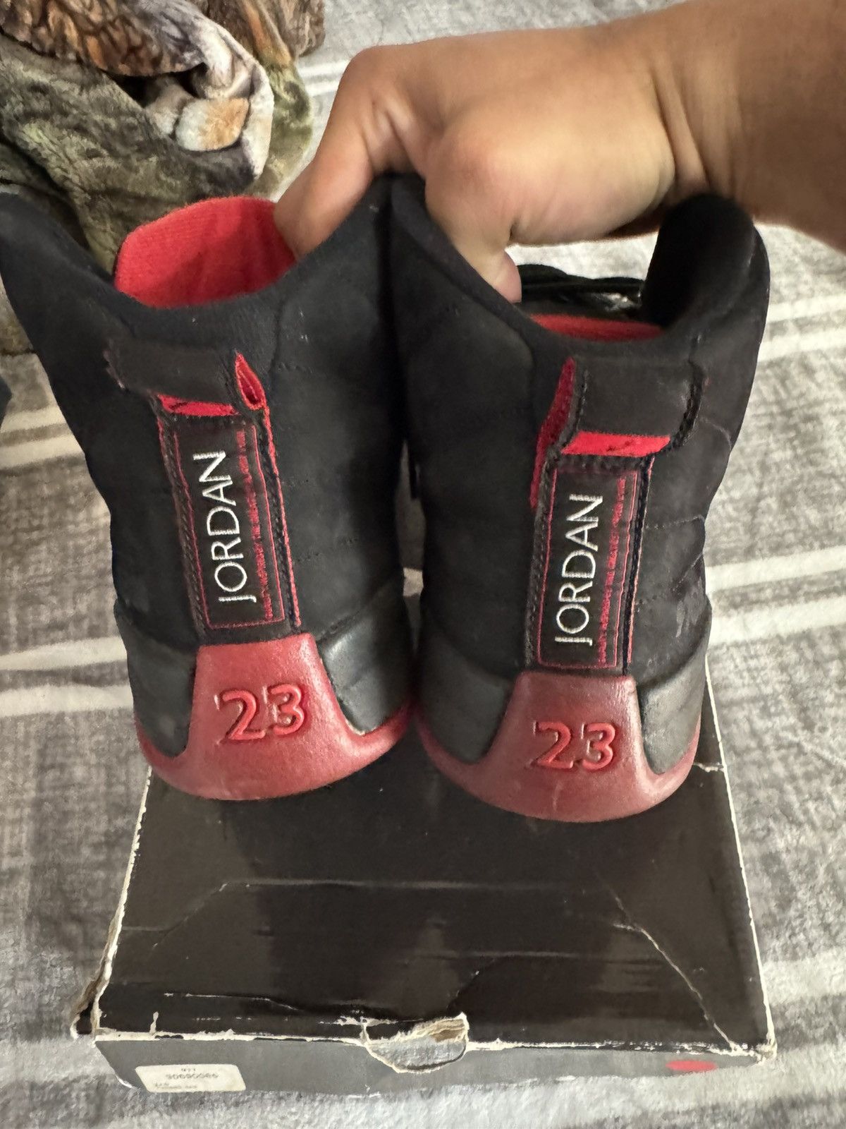 Jordan Brand Flu game 12 09 Size US 10.5 / EU 43-44 - 7 Thumbnail