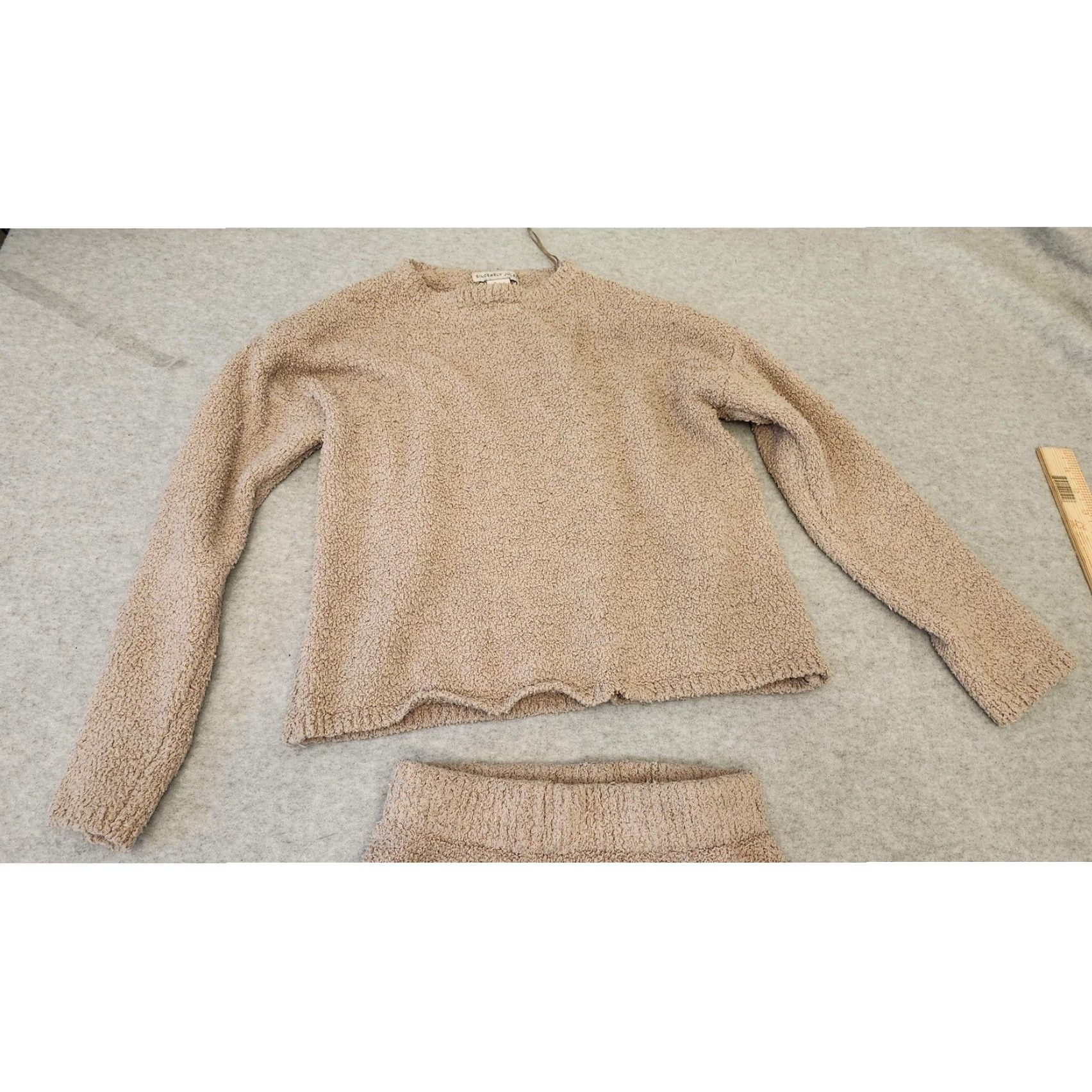 Vintage Sincerely Jules Set Womens XS Tan Textured Lounge 2 Piece Sweater Short Set Beige Night 90s? Size XS / US 0-2 / IT 36-38 - 3 Thumbnail