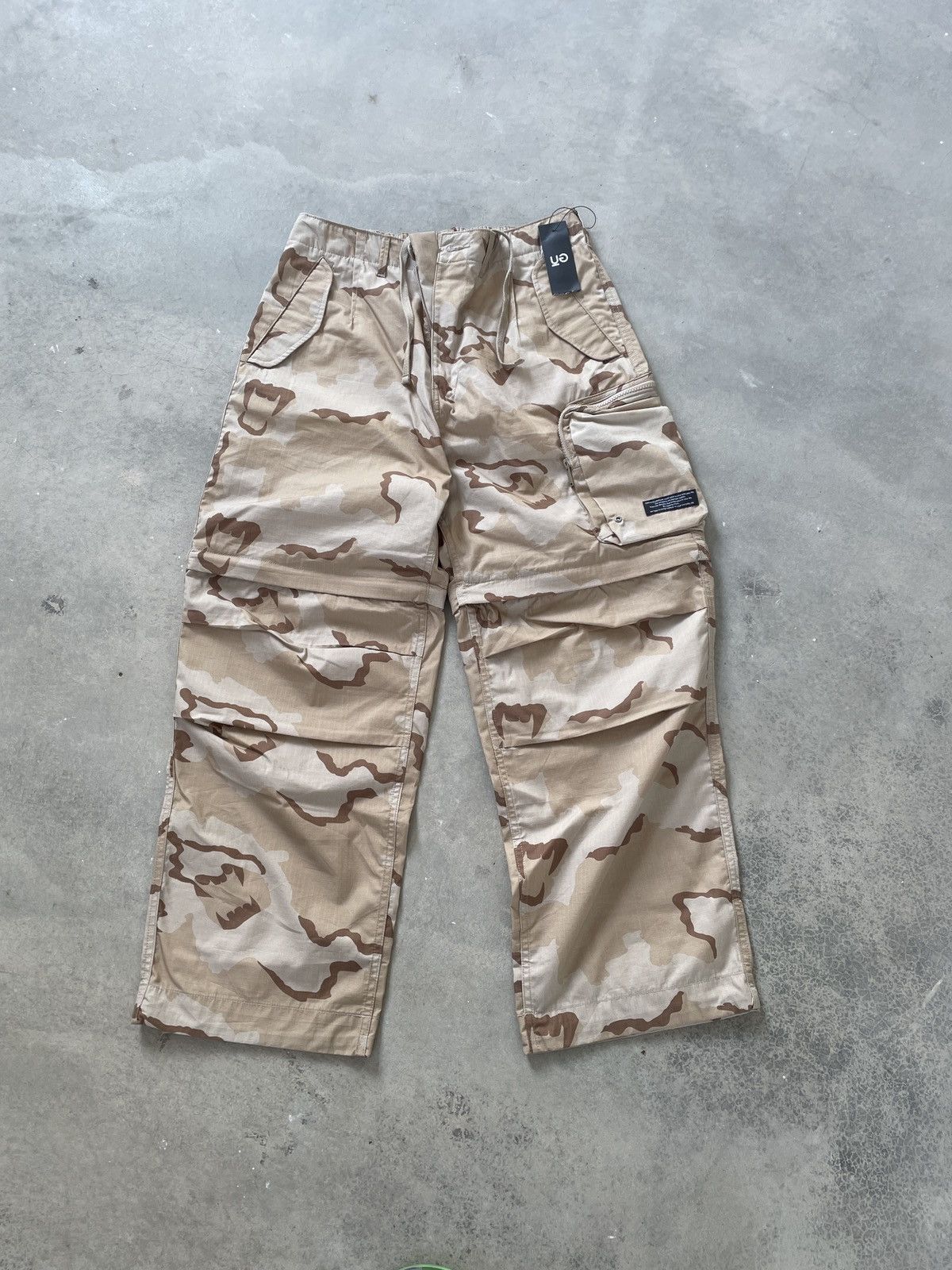 Undercover UNDERCOVER x GU SILENT NOISE BAGGY CAMO DETACHABLE PANT Size US 35 - 1 Thumbnail