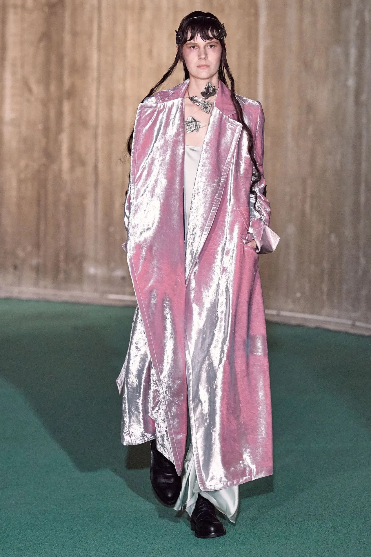 Ann Demeulemeester Ann Demeulemeester velvet coat Size M / US 6-8 / IT 42-44 - 7 Thumbnail
