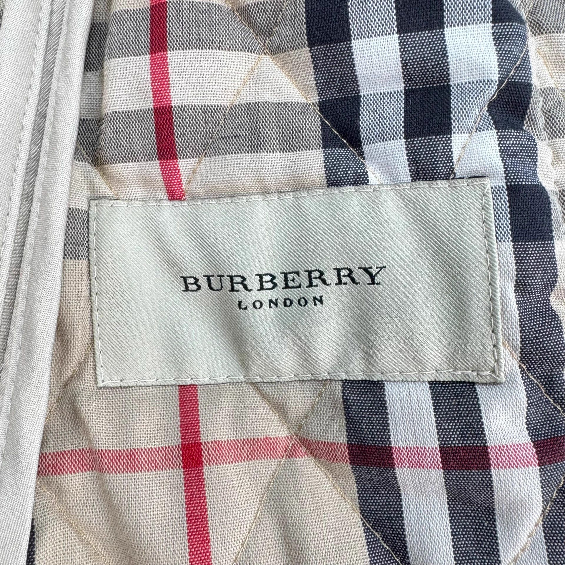 Burberry Burberry quilted lining check puffer jacket XS 99 New Size XS / US 0-2 / IT 36-38 - 6 Thumbnail