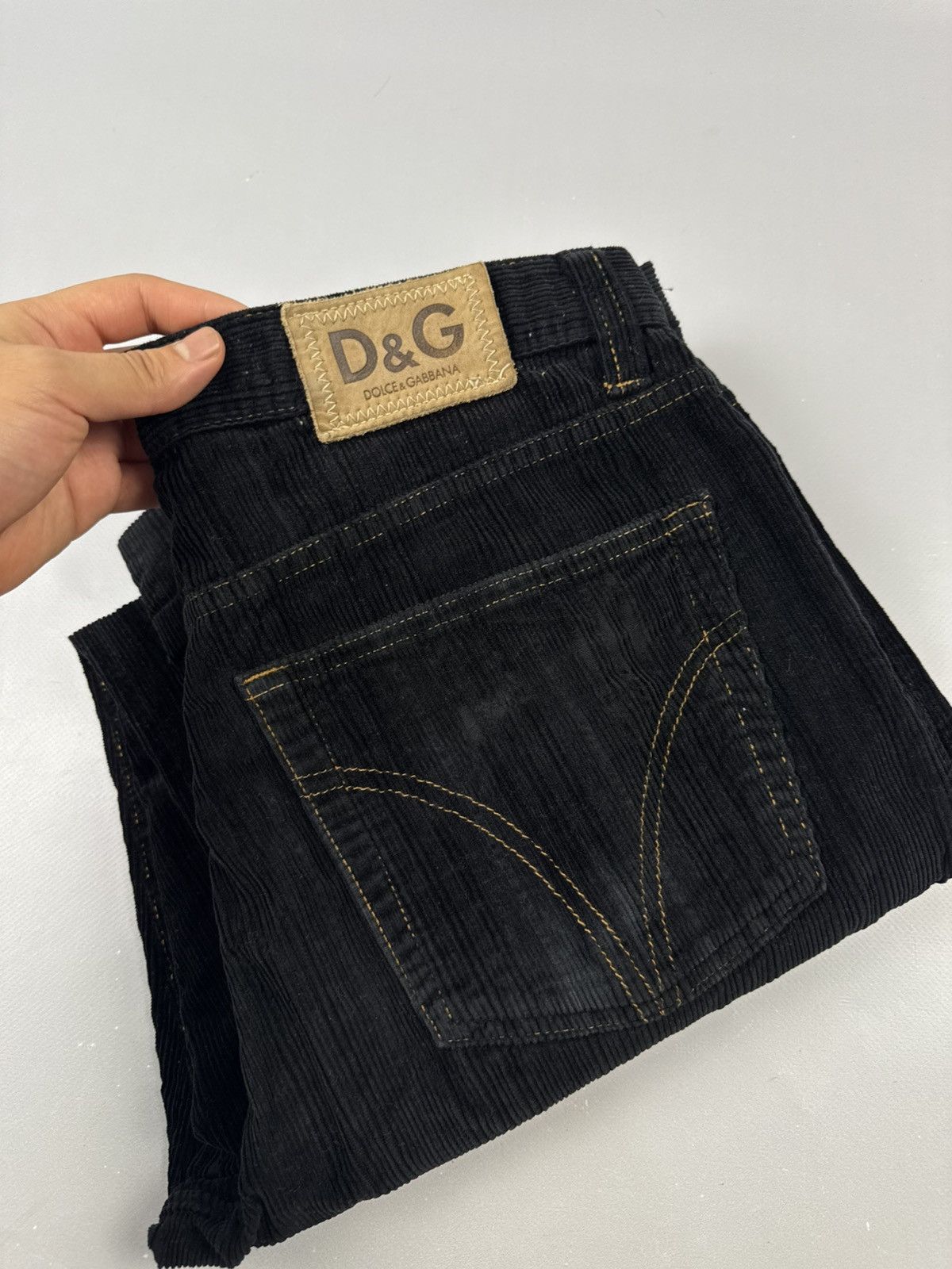 Dolce & Gabbana Dolce & Gabbana curdoroy pants black baggy fit Size US 34 / EU 50 - 10 Thumbnail