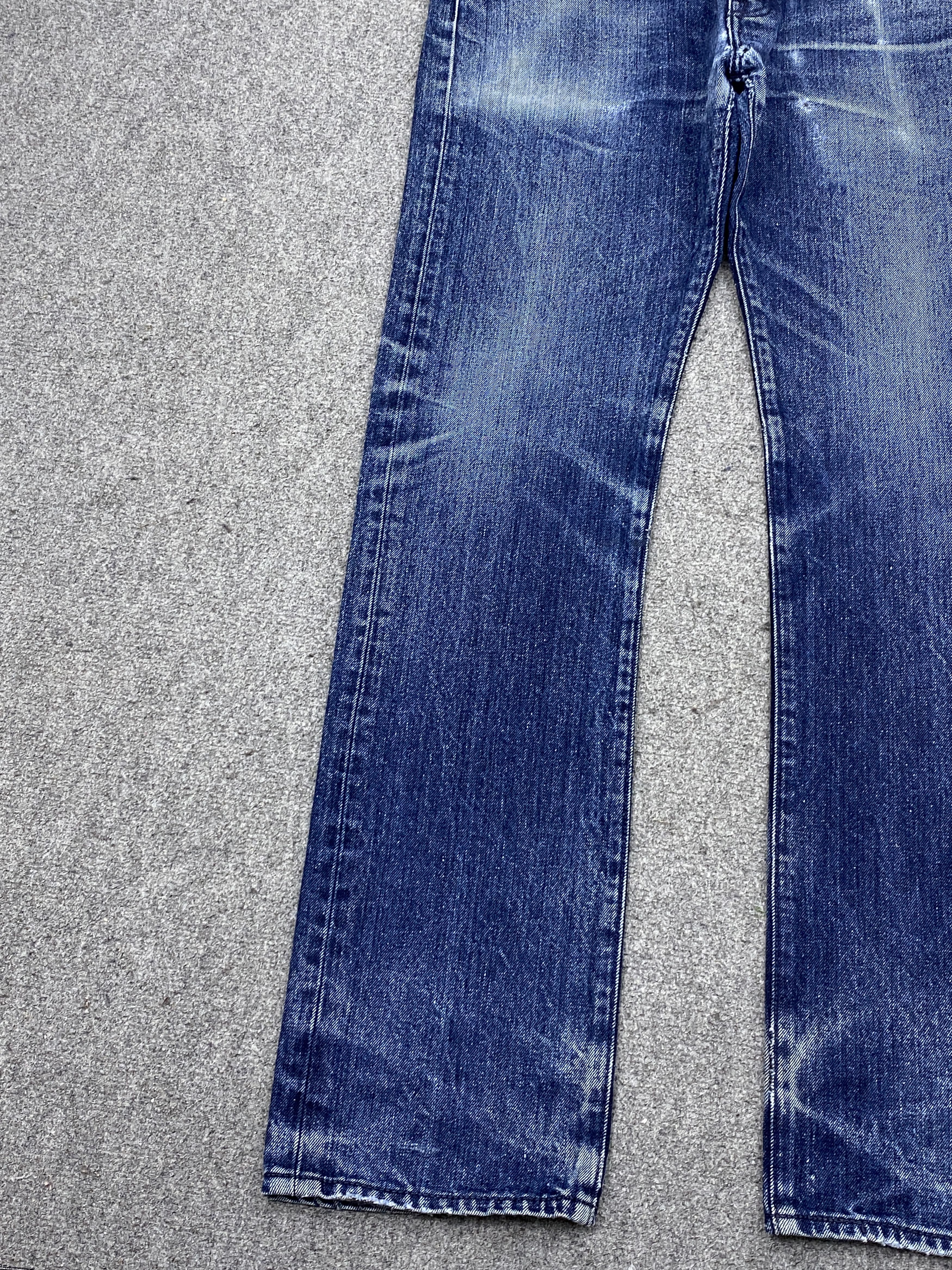 Levi's Vintage Levis 501 Faded Jeans DP2756 Size US 33 - 12 Thumbnail