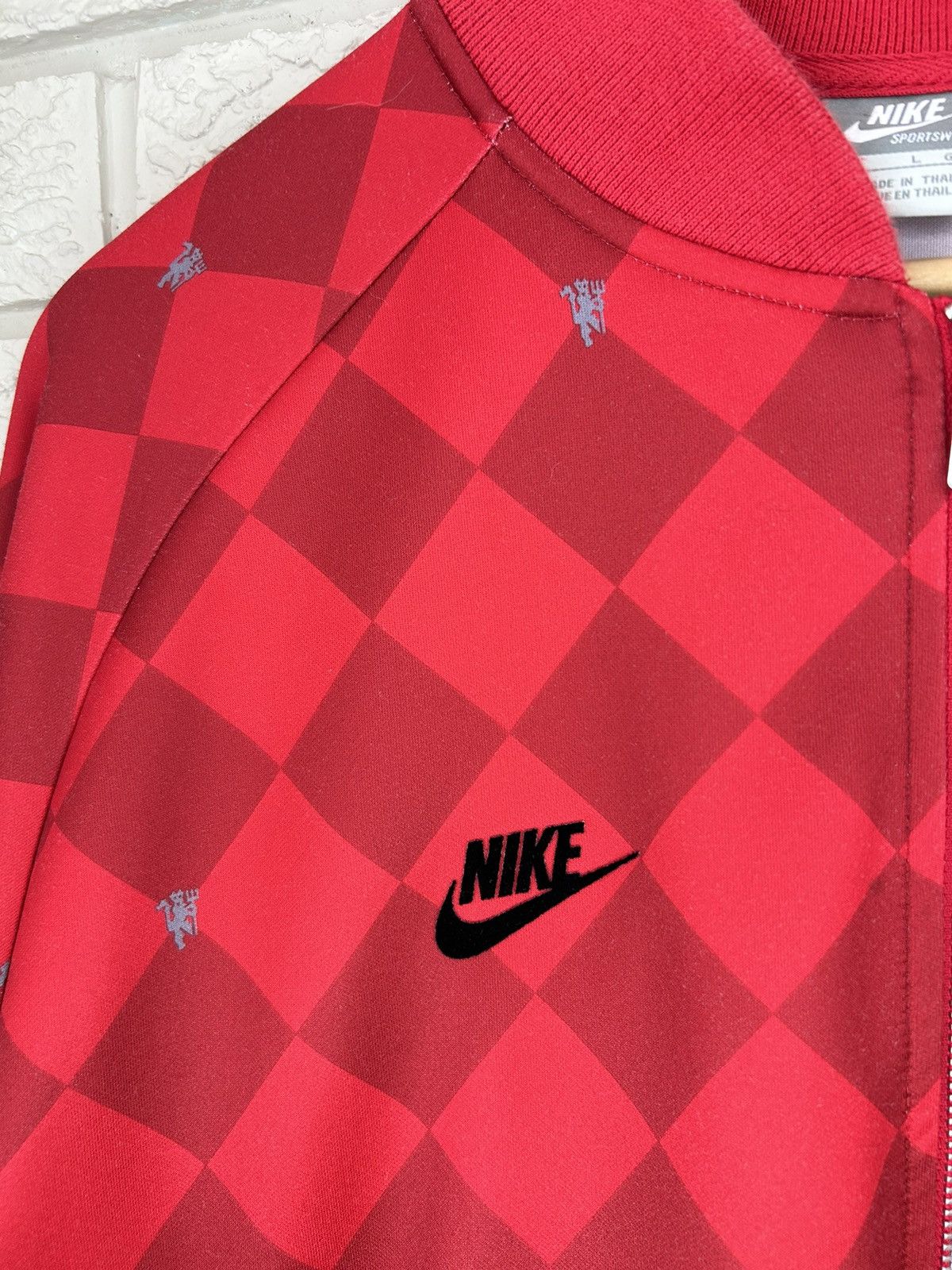 Nike Vintage Nike 2009 Manchester United Track Jacket Size US L / EU 52-54 / 3 - 4 Thumbnail