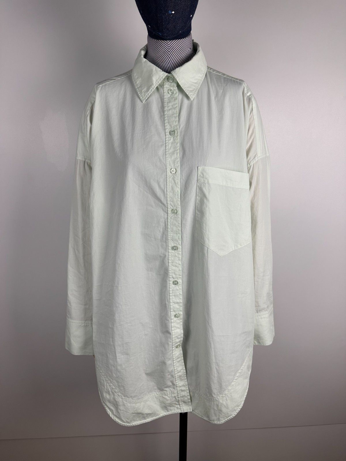H&M H&M Innovation Science Story Oversized Cotton Shirt Size XS Size XS / US 0-2 / IT 36-38 - 1 Thumbnail