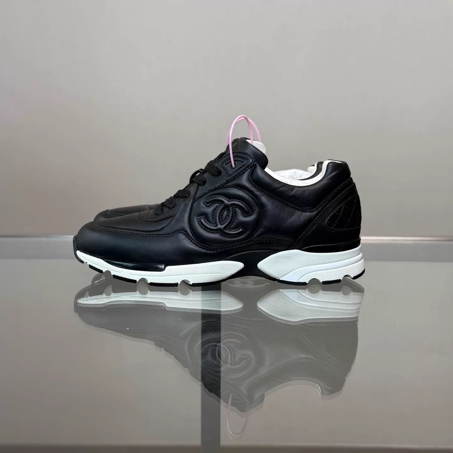 Chanel CHANEL 23K Black White CC Logo Sneakers Women's 37.5 New Size US 7 / IT 37 - 5 Thumbnail