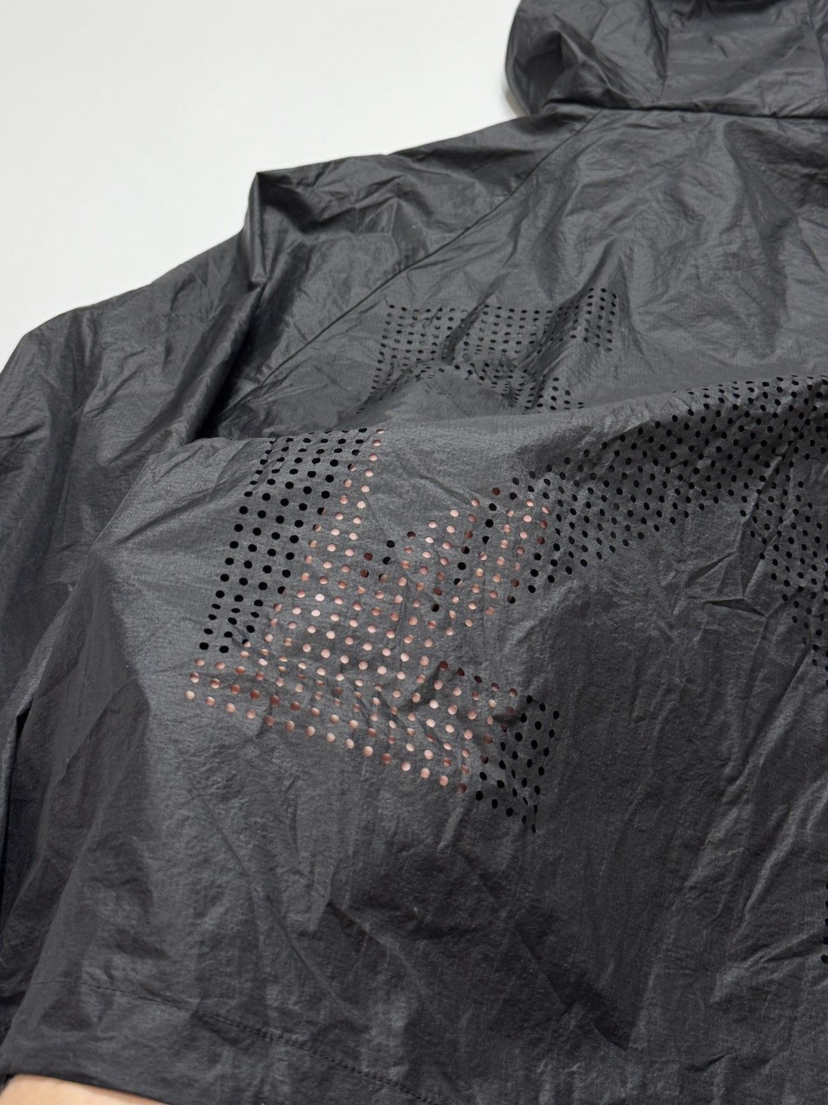 Nike AW19 Off-White x Nike Running Jacket with Fanny Pack Size XL / US 12-14 / IT 48-50 - 9 Thumbnail