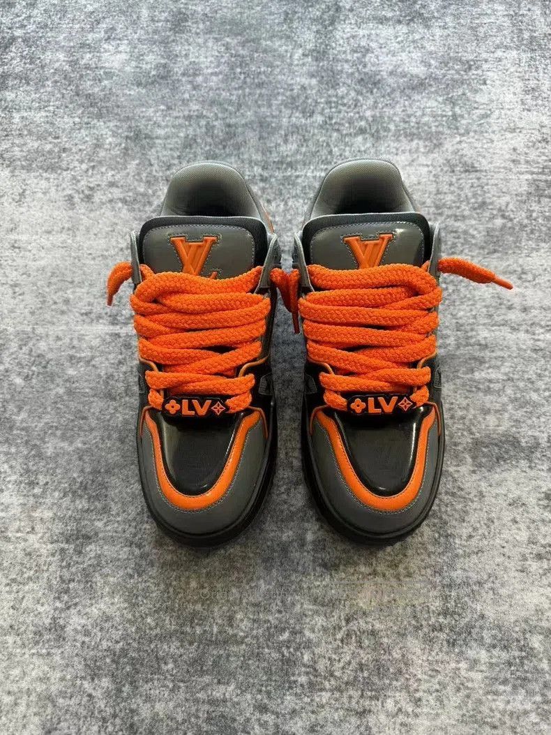 Louis Vuitton Louis Vuitton Trainer Black Orange Sneakers. Size US 9.5 / EU 42-43 - 1 Thumbnail