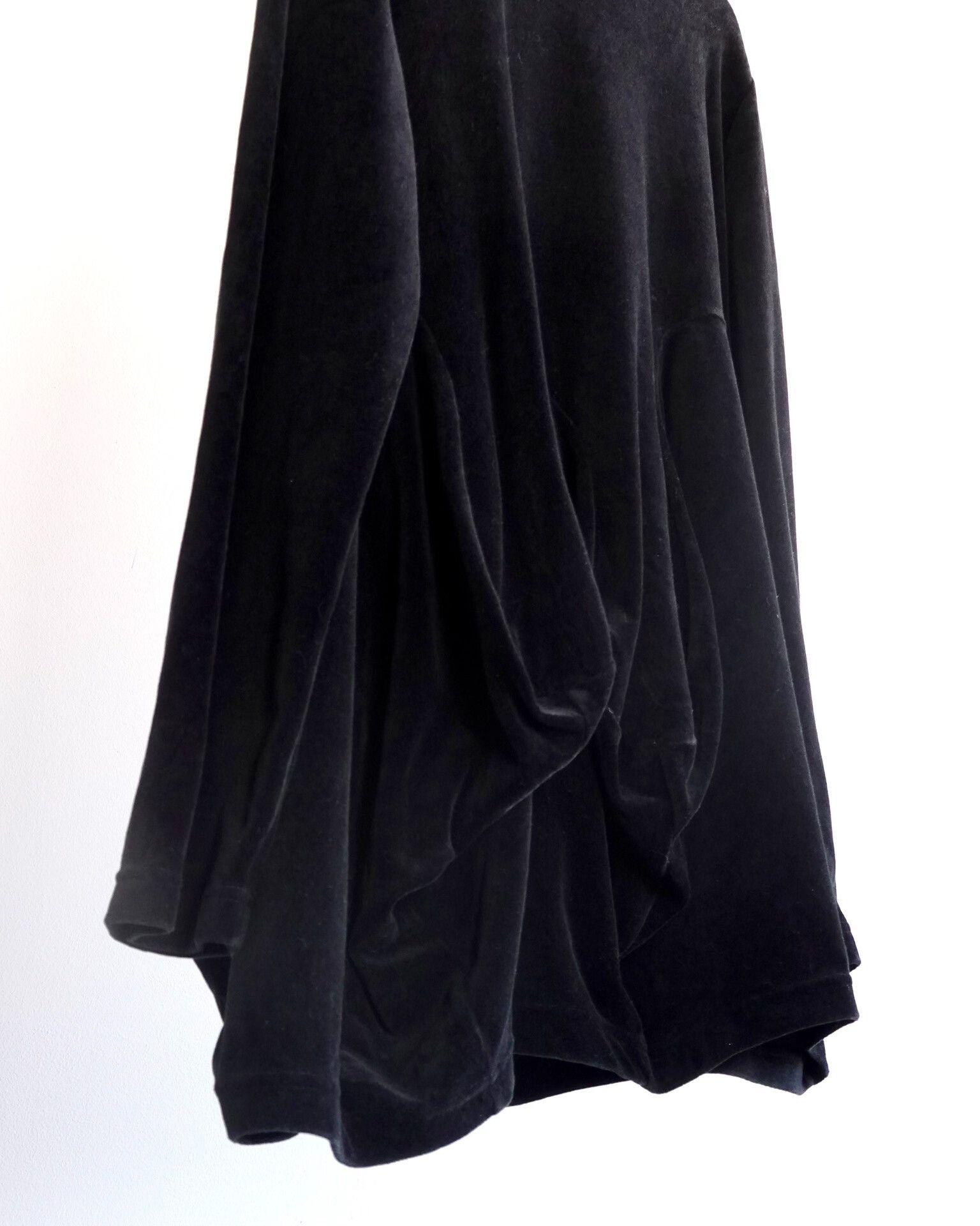 Comme des Garcons Black Velvet Volume Structure Top Size S / US 4 / IT 40 - 1 Thumbnail
