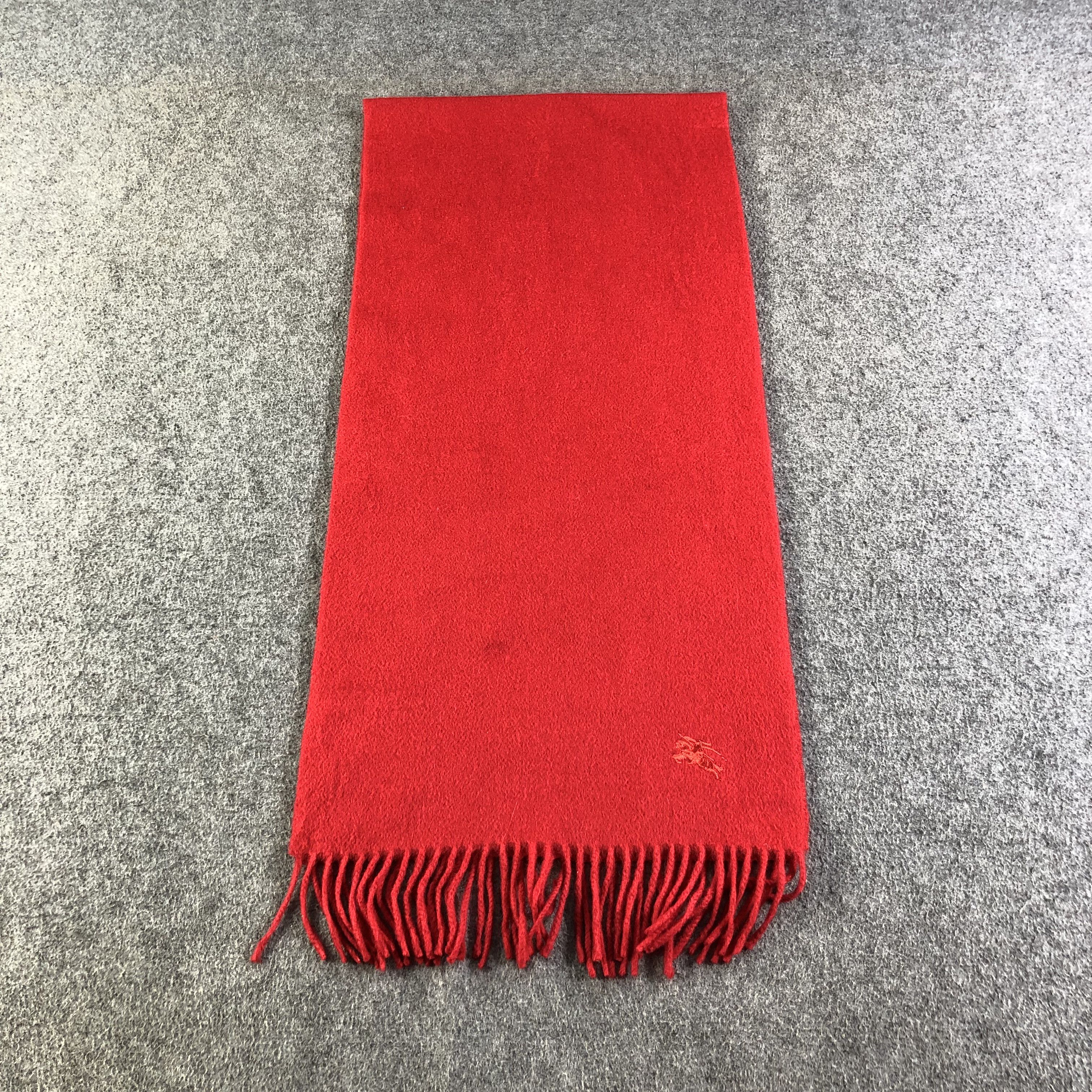 Burberry Burberrys Plain Cashmere Scarf Muffler V1777 Size ONE SIZE - 2 Thumbnail