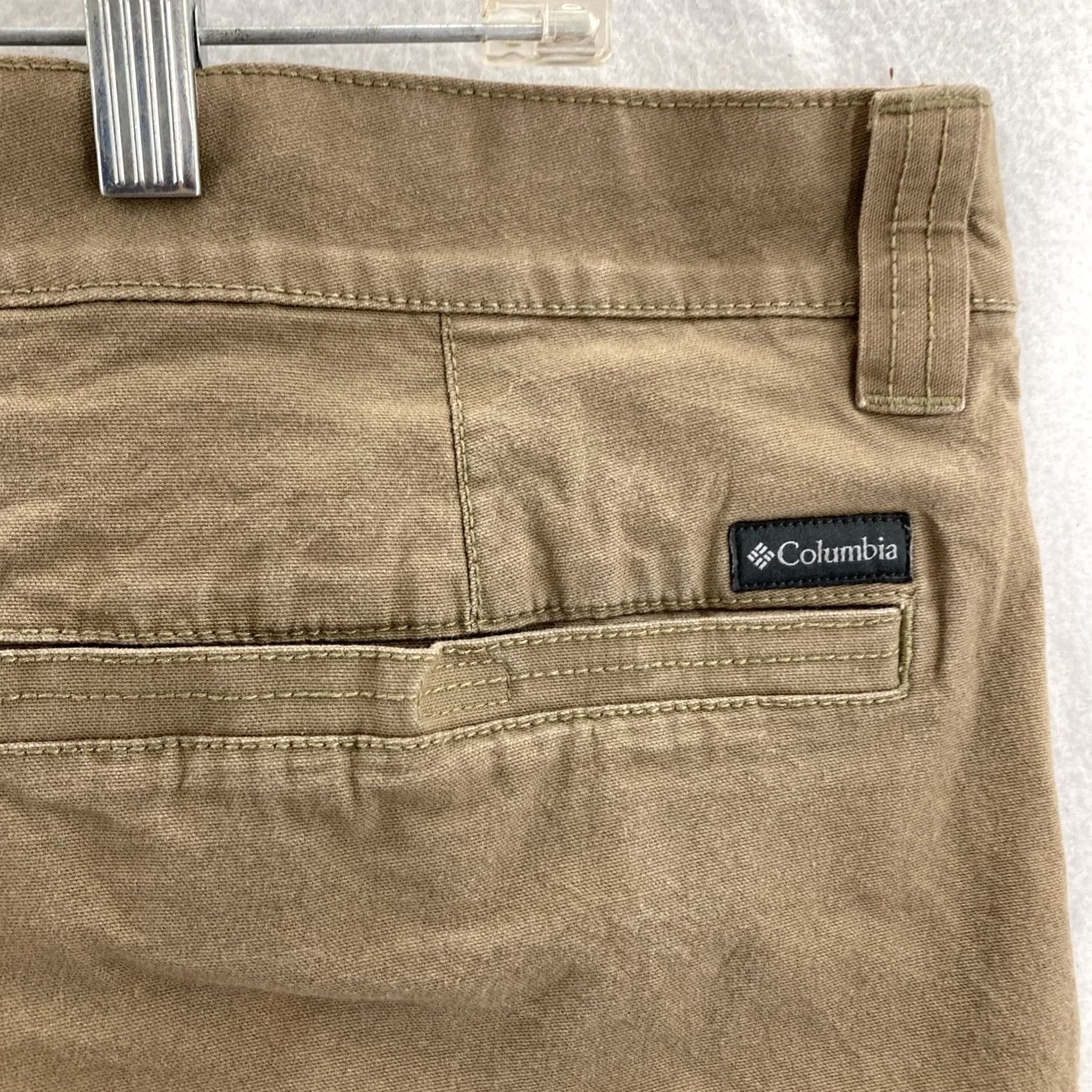 Vintage Columbia Shorts Adult 38 Mens Outdoor Hiking Fishing Regular Fit Canvas Brown 38 Mens Regular Boy/Men? Size US 38 / EU 54 - 7 Thumbnail