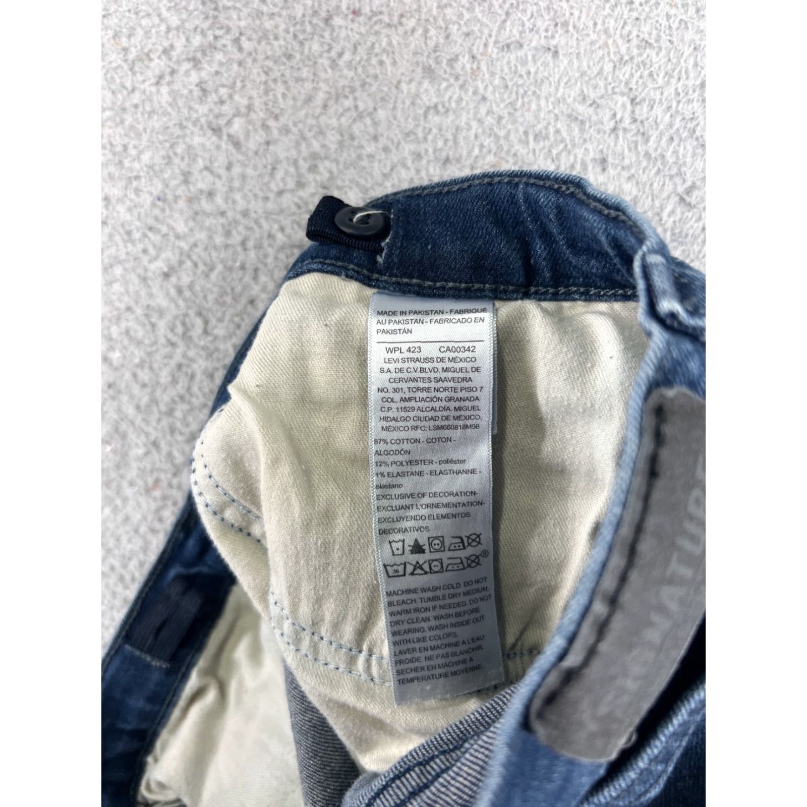 Levi's Levis Jeans Women 27x26 Black Cotton Denim Skinny Mid Rise 5-Pocket Stretch Regular 27in Waist Size 30" / US 8 / IT 44 - 7 Thumbnail