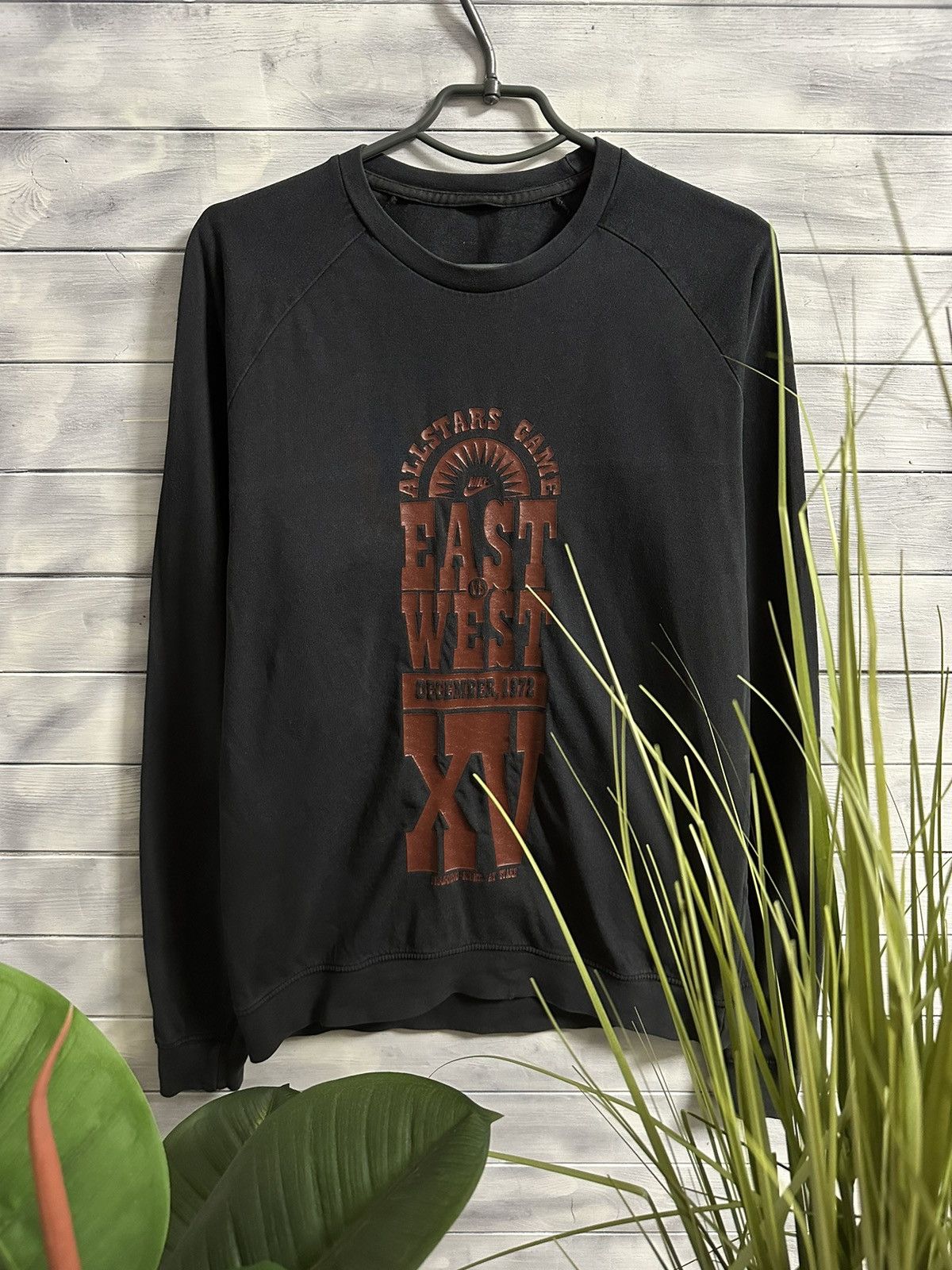 Nike Rare Vintage Long-Sleeve Nike East West 1972 Drill. Size US L / EU 52-54 / 3 - 1 Thumbnail
