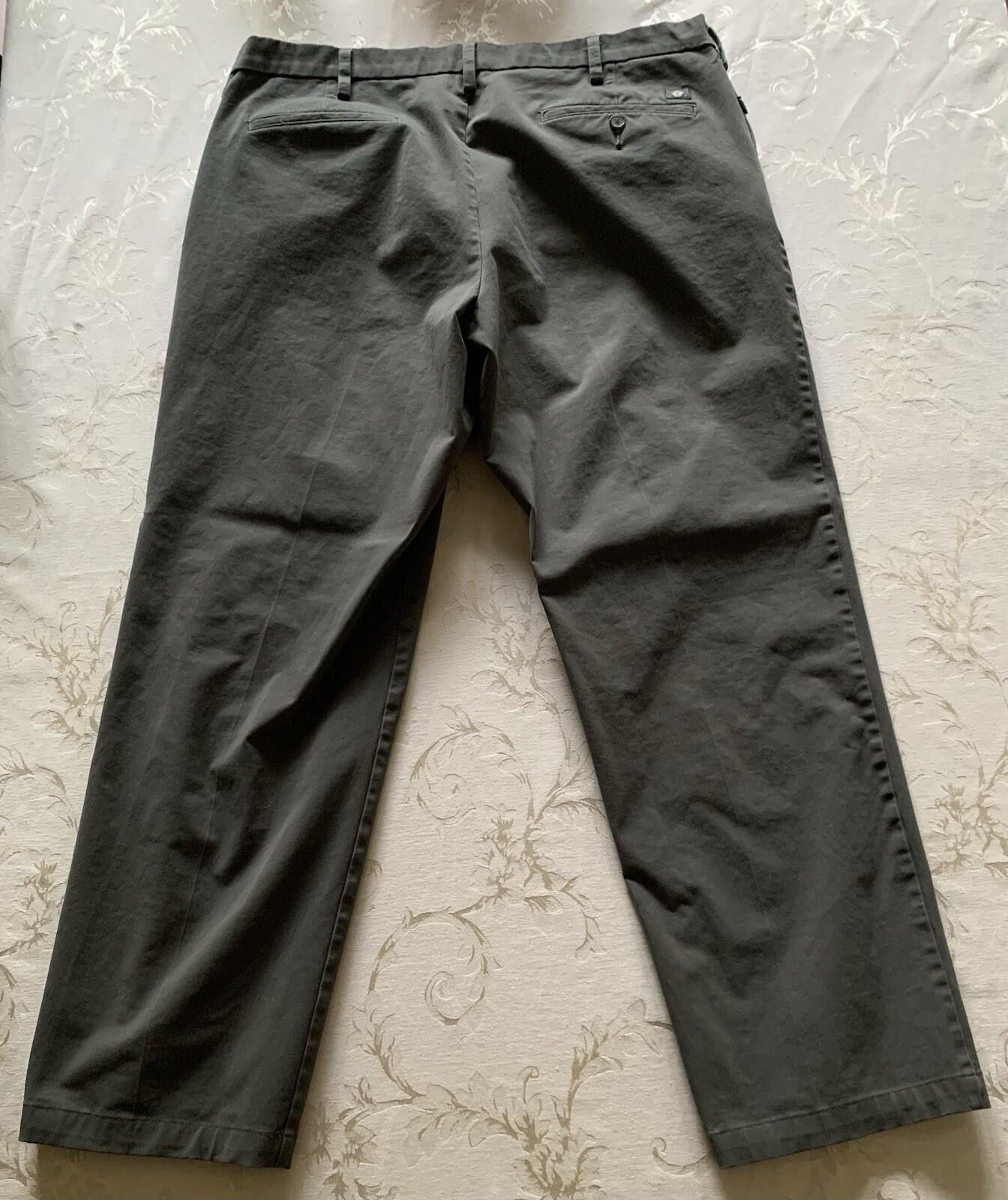 Dockers Men’s Dockers 40 x 32 dark gray casual pants Size US 40 / EU 56 - 1 Thumbnail