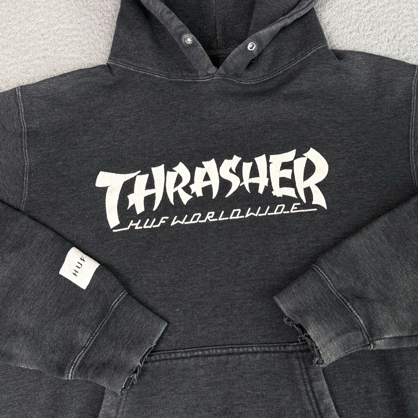 Huf VINTAGE HUF Thrasher Hoodie Adult S Gray Charcoal Heather Asia Tour Skate Rare Size US S / EU 44-46 / 1 - 4 Thumbnail
