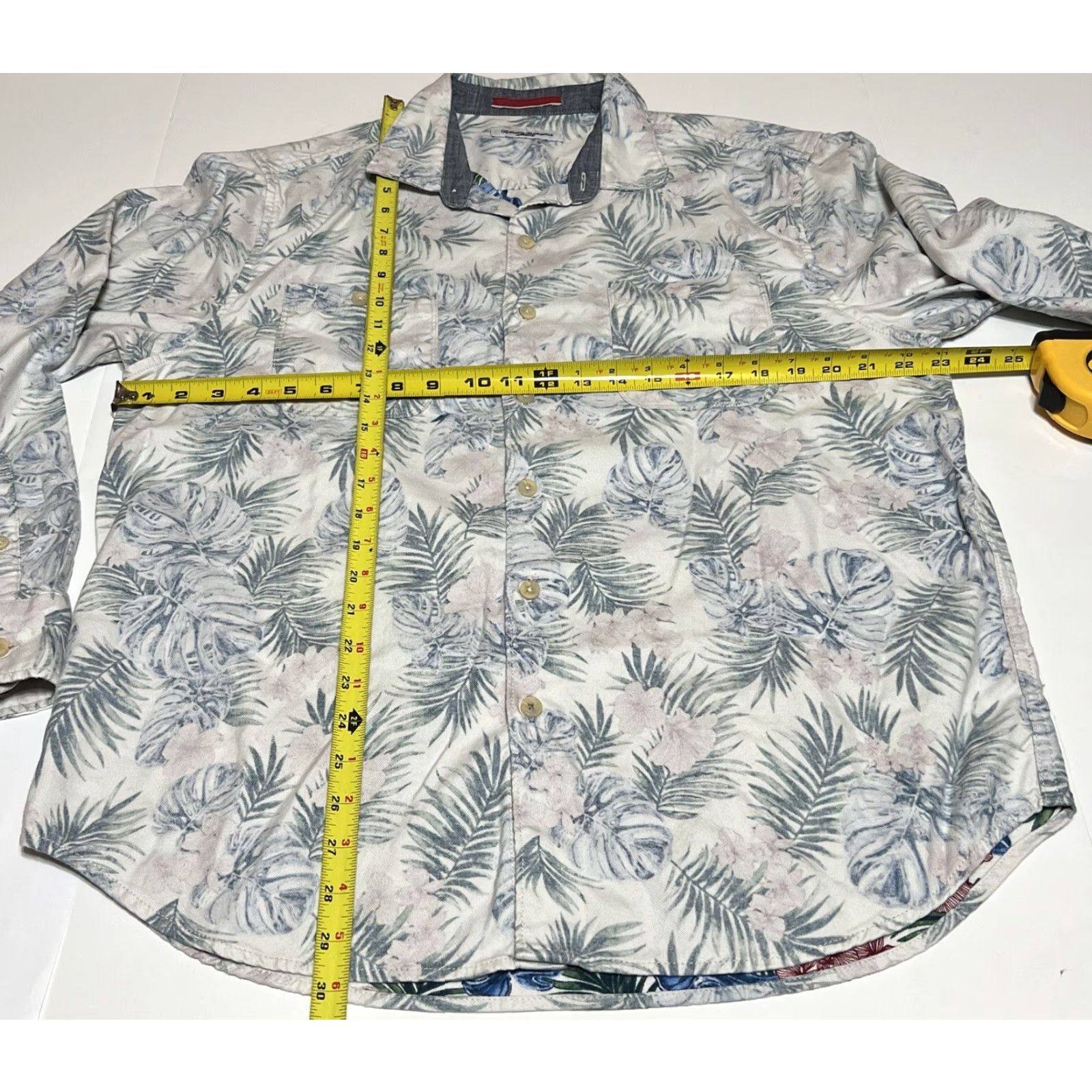 Tommy Bahama Tommy Bahama Hawaiin Floral Camp Button Front Shirt L Multicolor Short Sleeve Mens Regular Button-Up Hawaiian Floral Camp Shirt Size US L / EU 52-54 / 3 - 4 Thumbnail