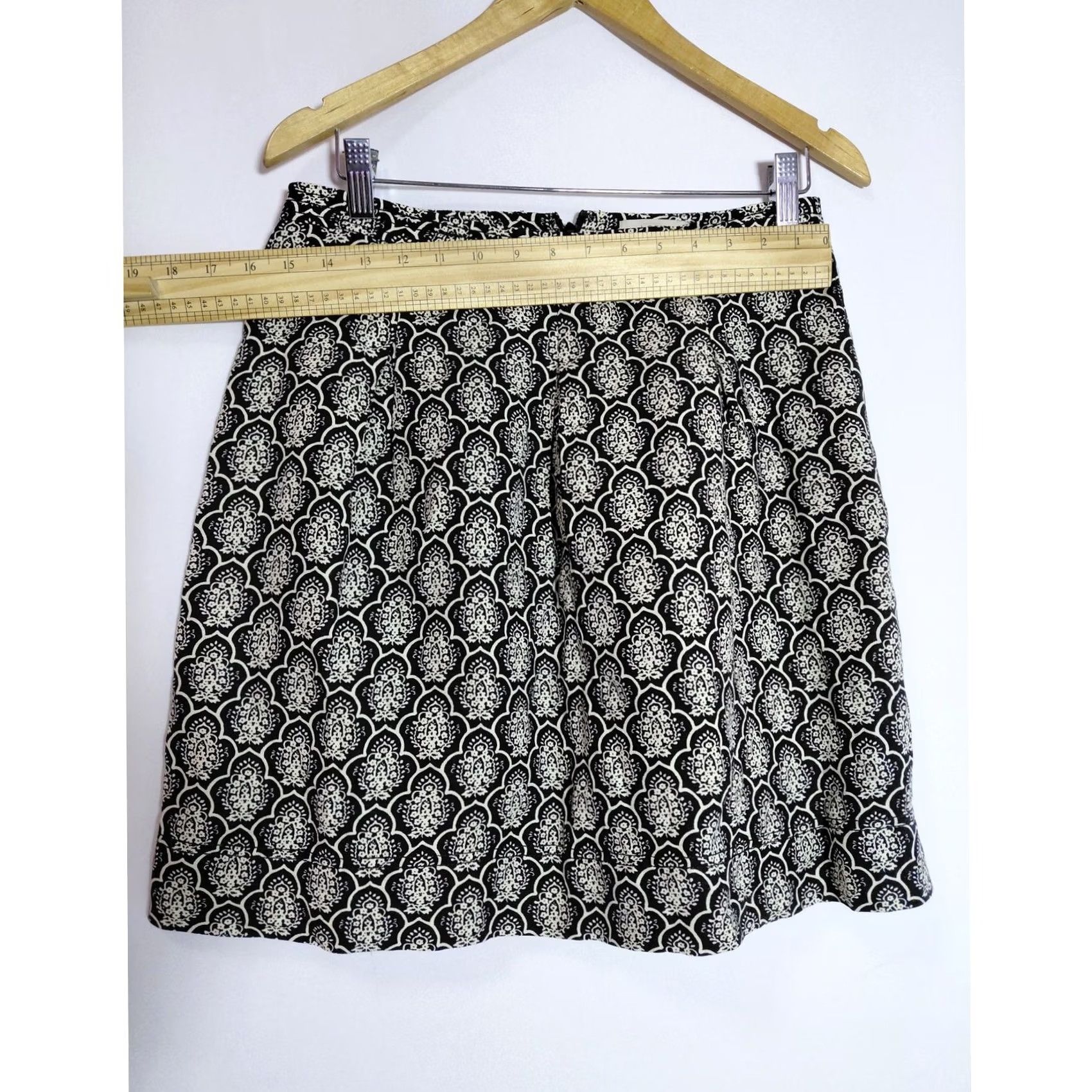Loft LOFT Skirt Womens Size 6 Black White Linen Blend Geometric Lightweight Size 28" / US 6 / IT 42 - 4 Thumbnail