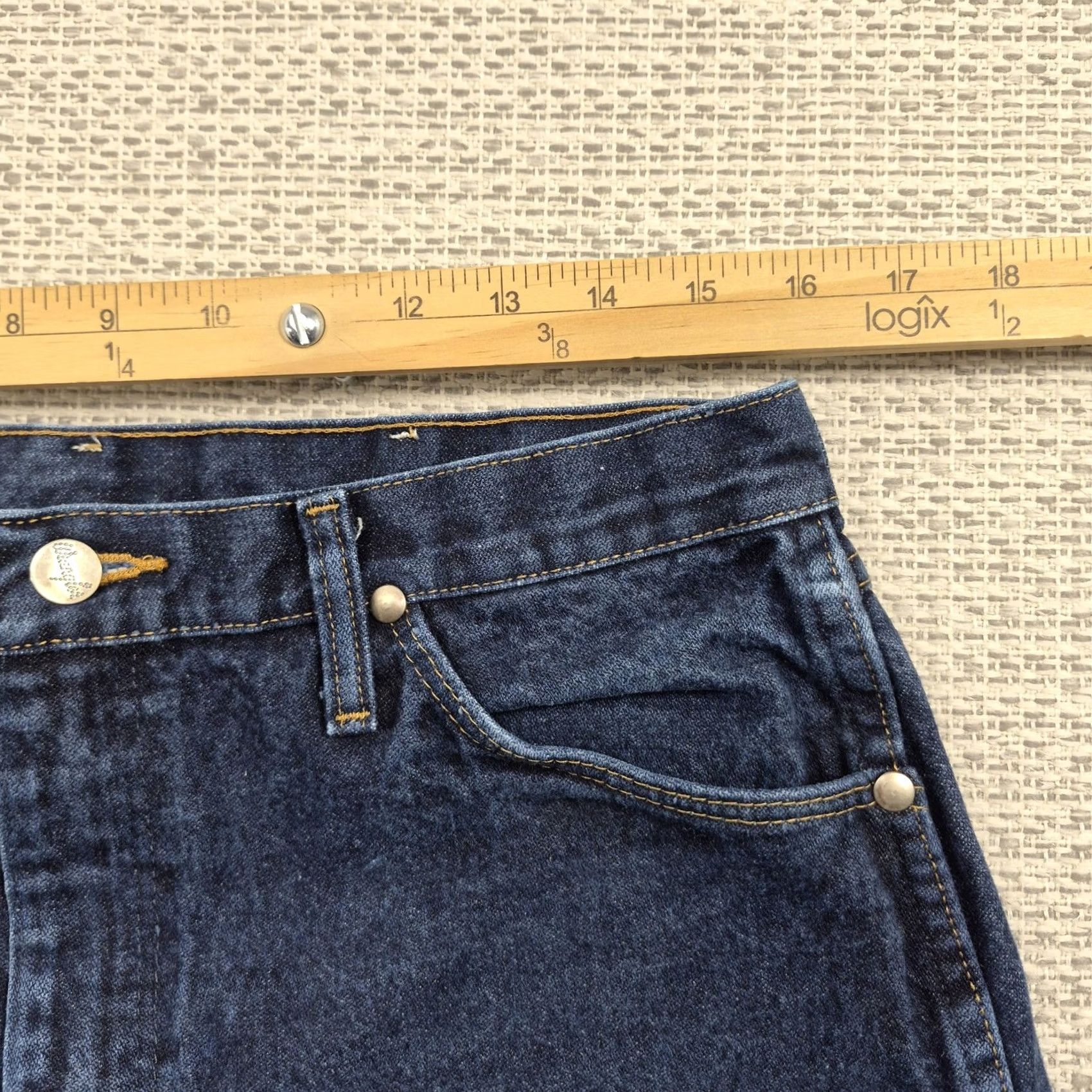 Wrangler Wrangler Jeans Mens 34x30 Blue Regular Fit Straight Leg Denim Black Label Logo 5-Pocket Wrangler 13MSEDD Mens Jeans Blue Regular Fit 34x30 Size US 34 / EU 50 - 7 Thumbnail