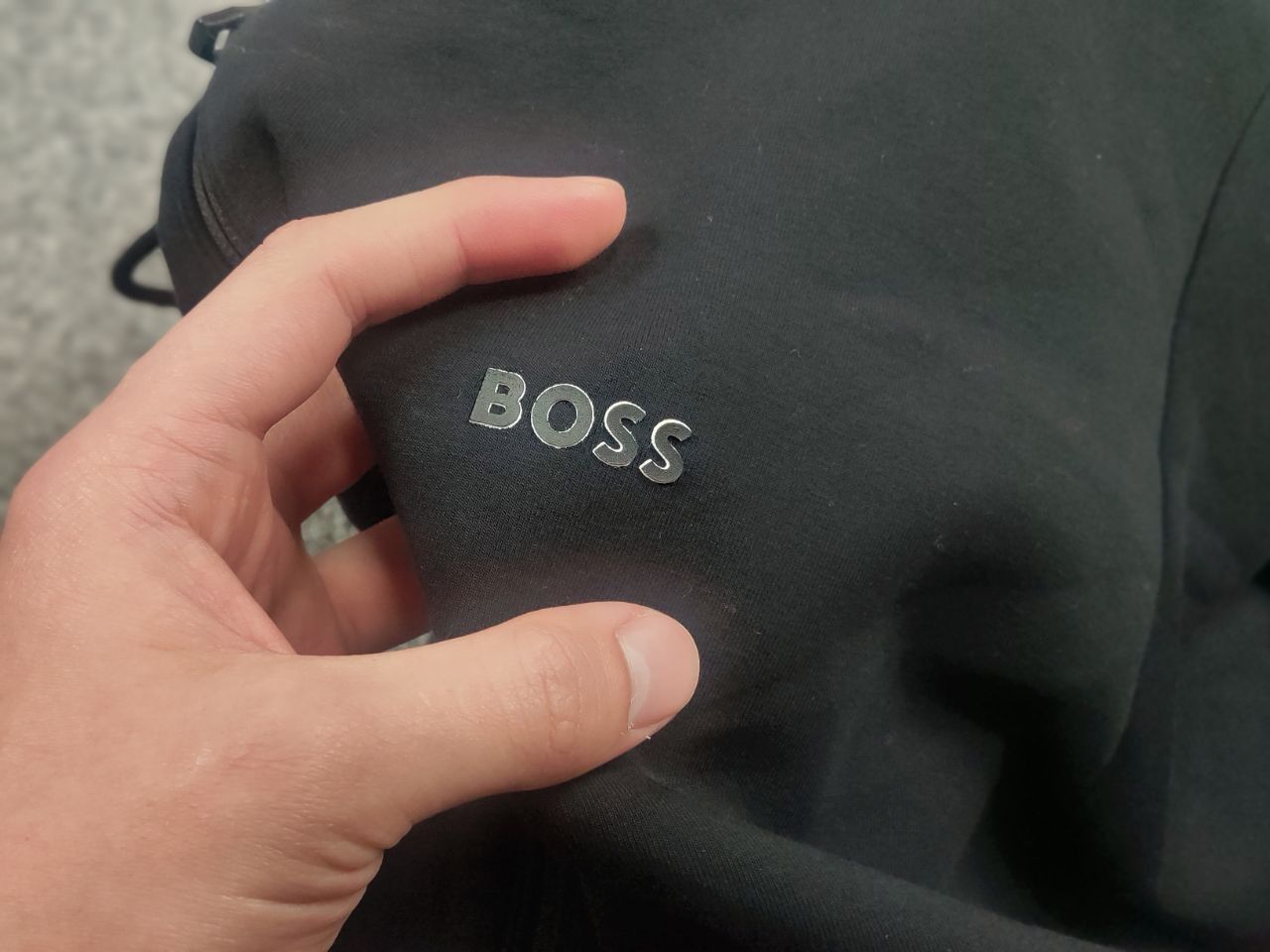 Hugo Boss Boss Through Saggy Black Logo Zip Pocket Hoodie Sweatshirt Size US L / EU 52-54 / 3 - 10 Thumbnail