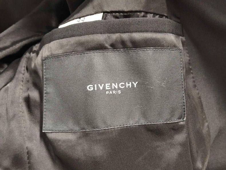 Givenchy Givenchy Size44 Suit jacket, size 44 (110 lbs) Size US M / EU 48-50 / 2 - 3 Thumbnail