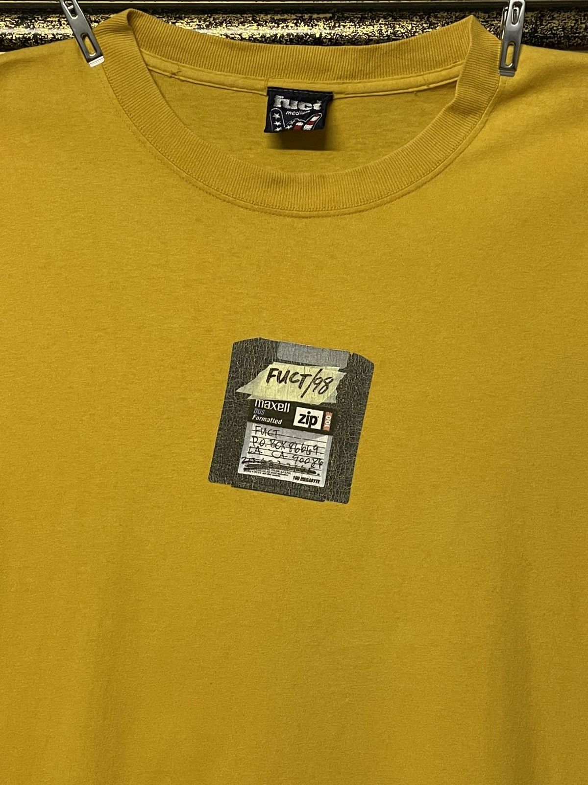 FUCT Vintage 1990s Designer Fuct Skateboard Harddisk Tshirt Size US M / EU 48-50 / 2 - 3 Thumbnail