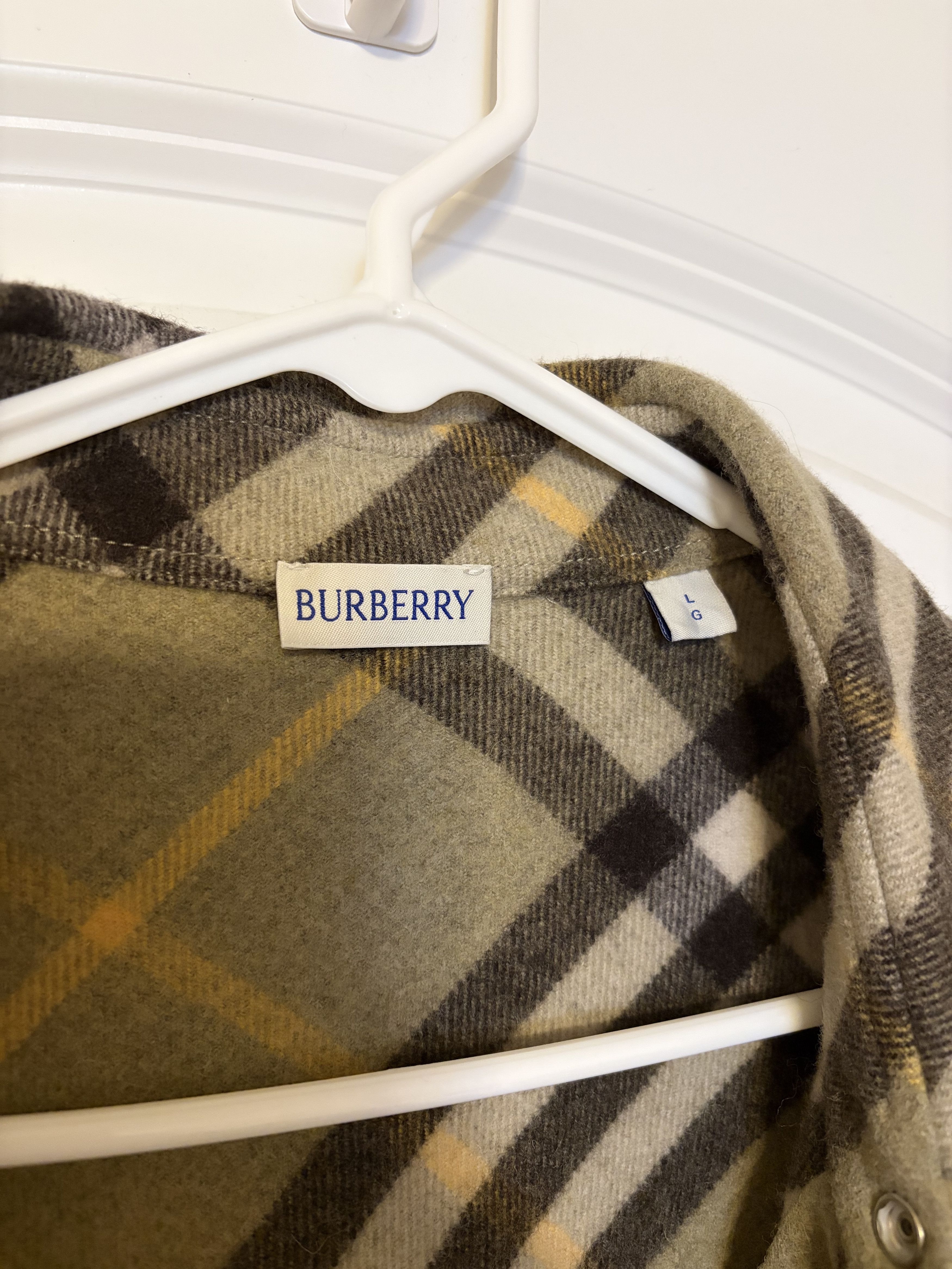 Burberry Burberry Long Sleeved Check Pattern Shirt Size US L / EU 52-54 / 3 - 5 Thumbnail